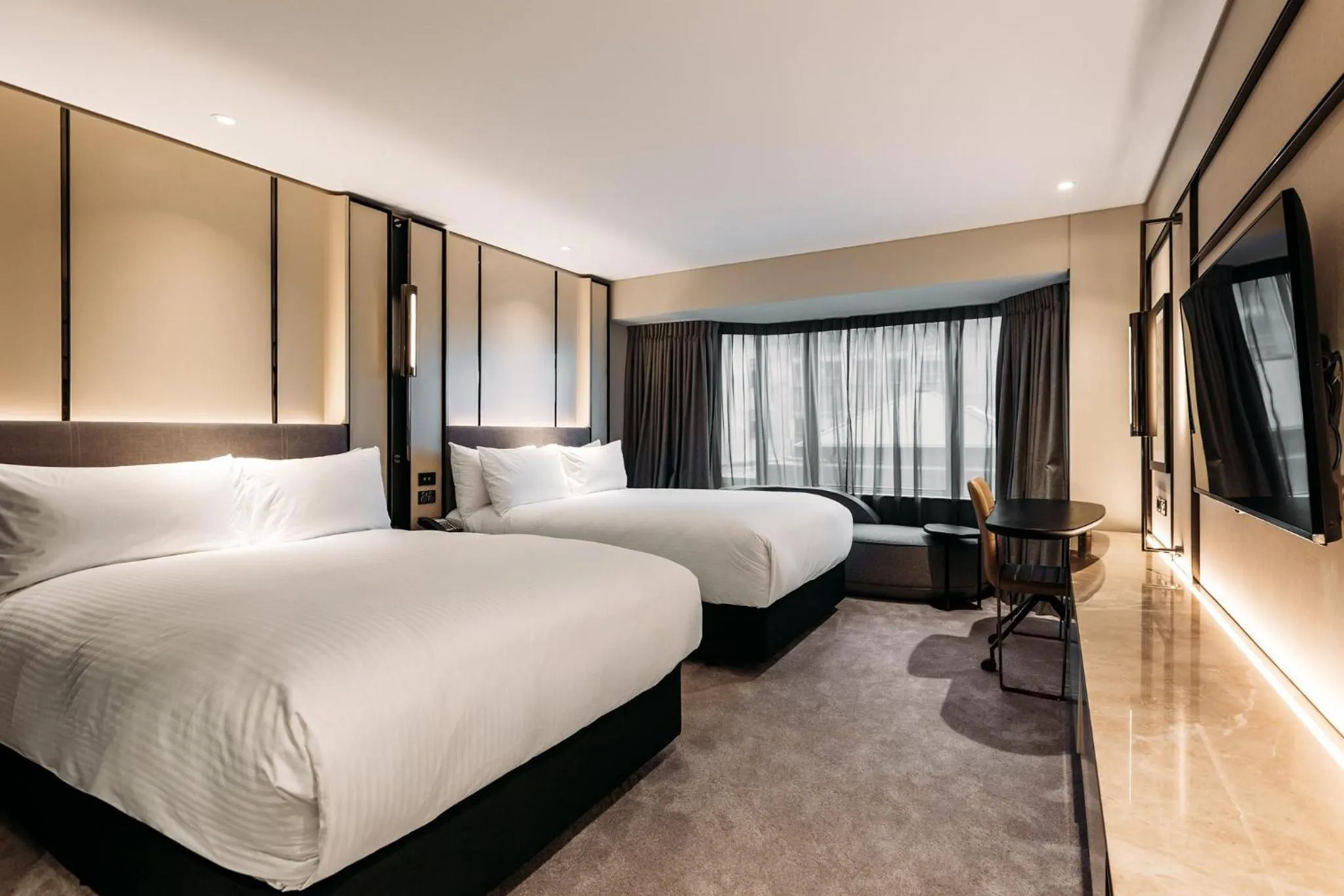 Photo of the whole room, Bed in InterContinental Wellington by IHG