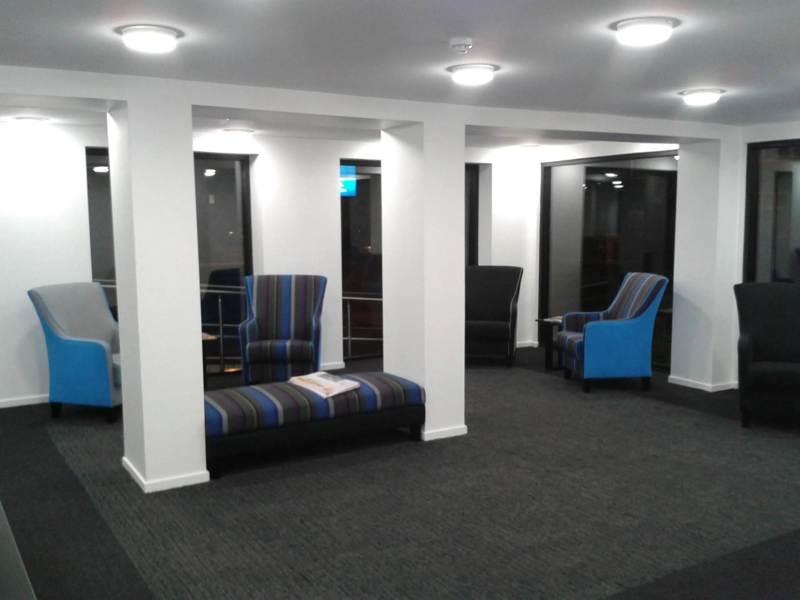 Property building in Aurora on George