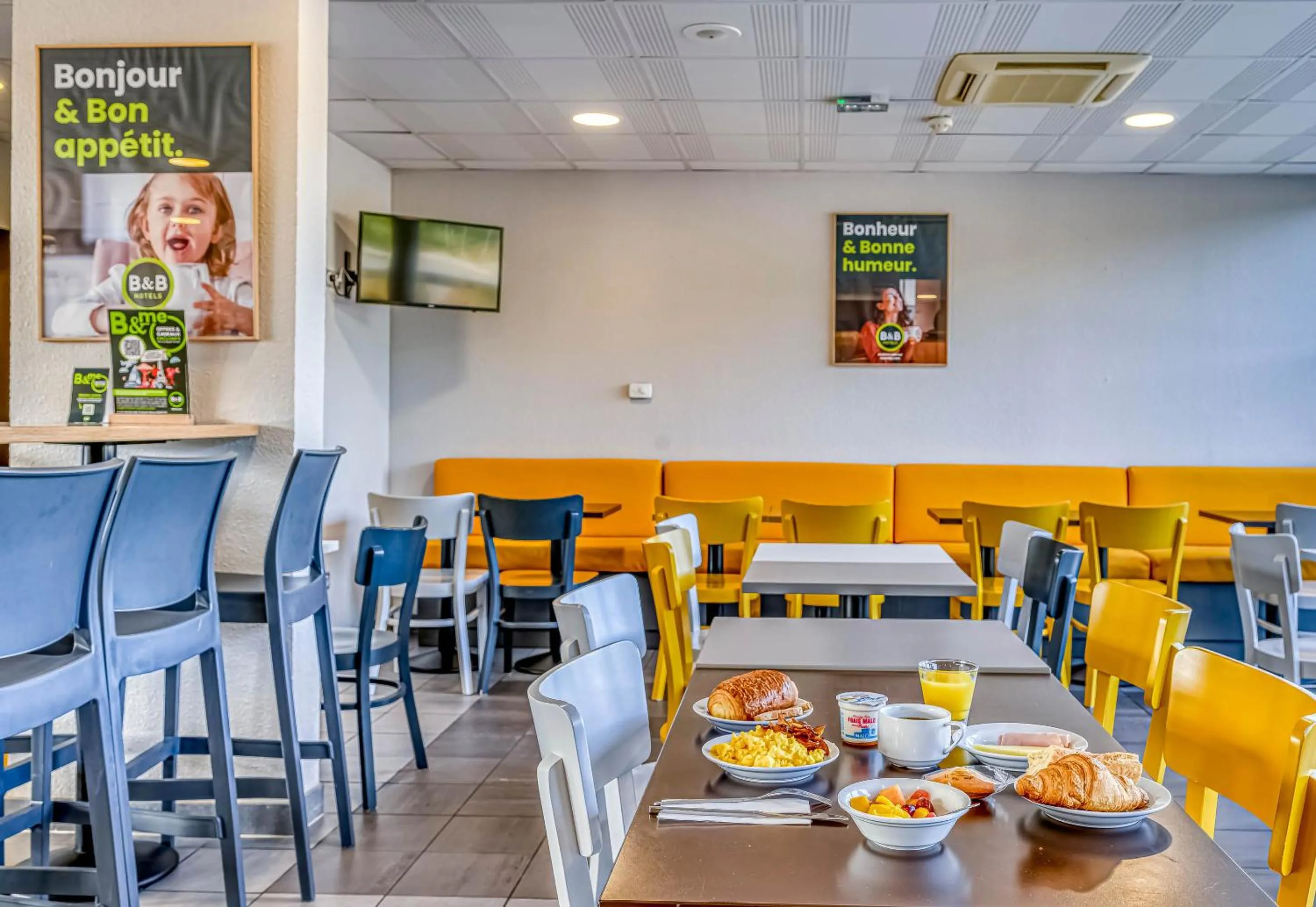 Restaurant/places to eat in B&B HOTEL Bordeaux Sud Mios 3 étoiles