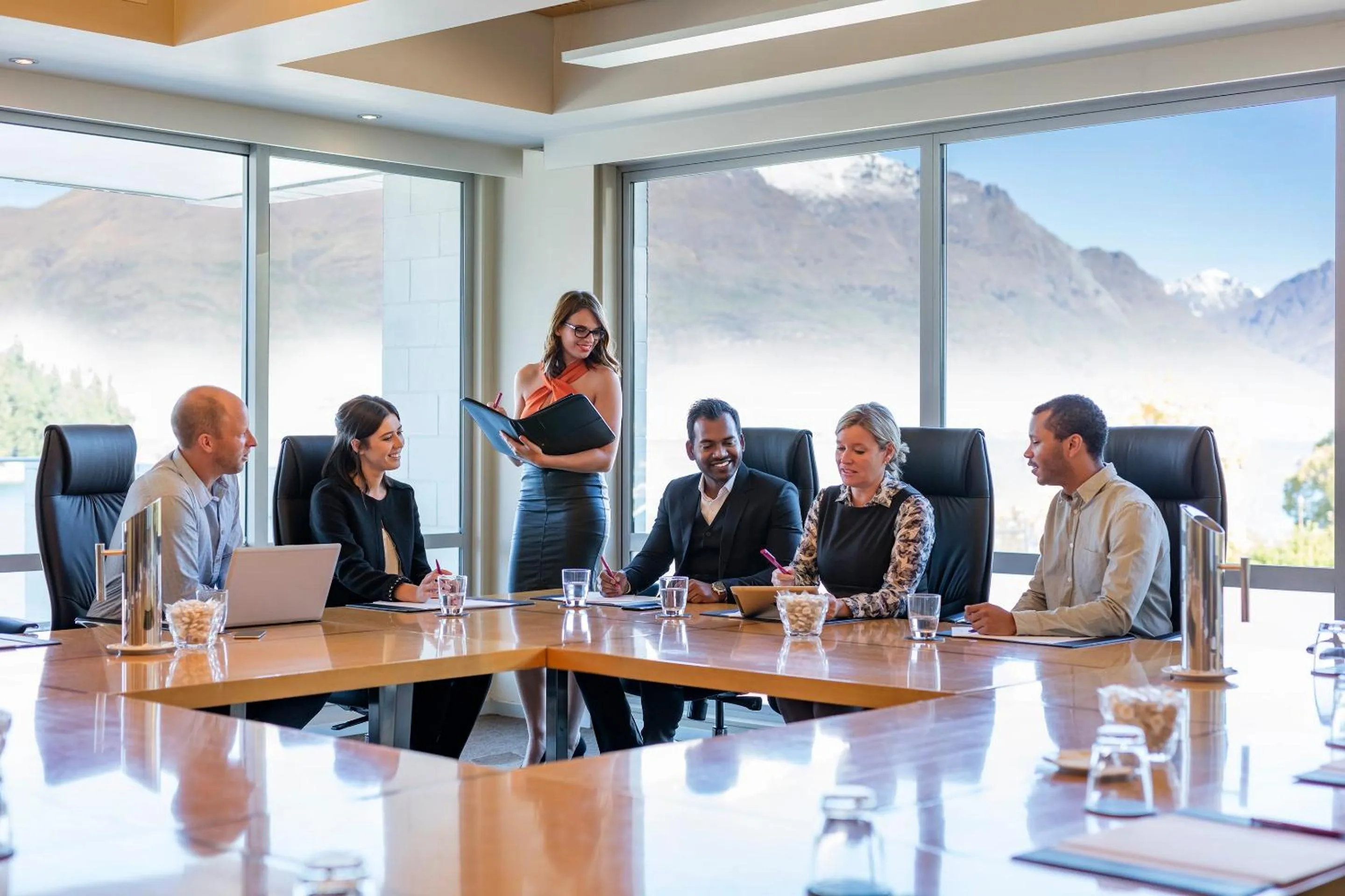 Meeting/conference room in Crowne Plaza Queenstown by IHG