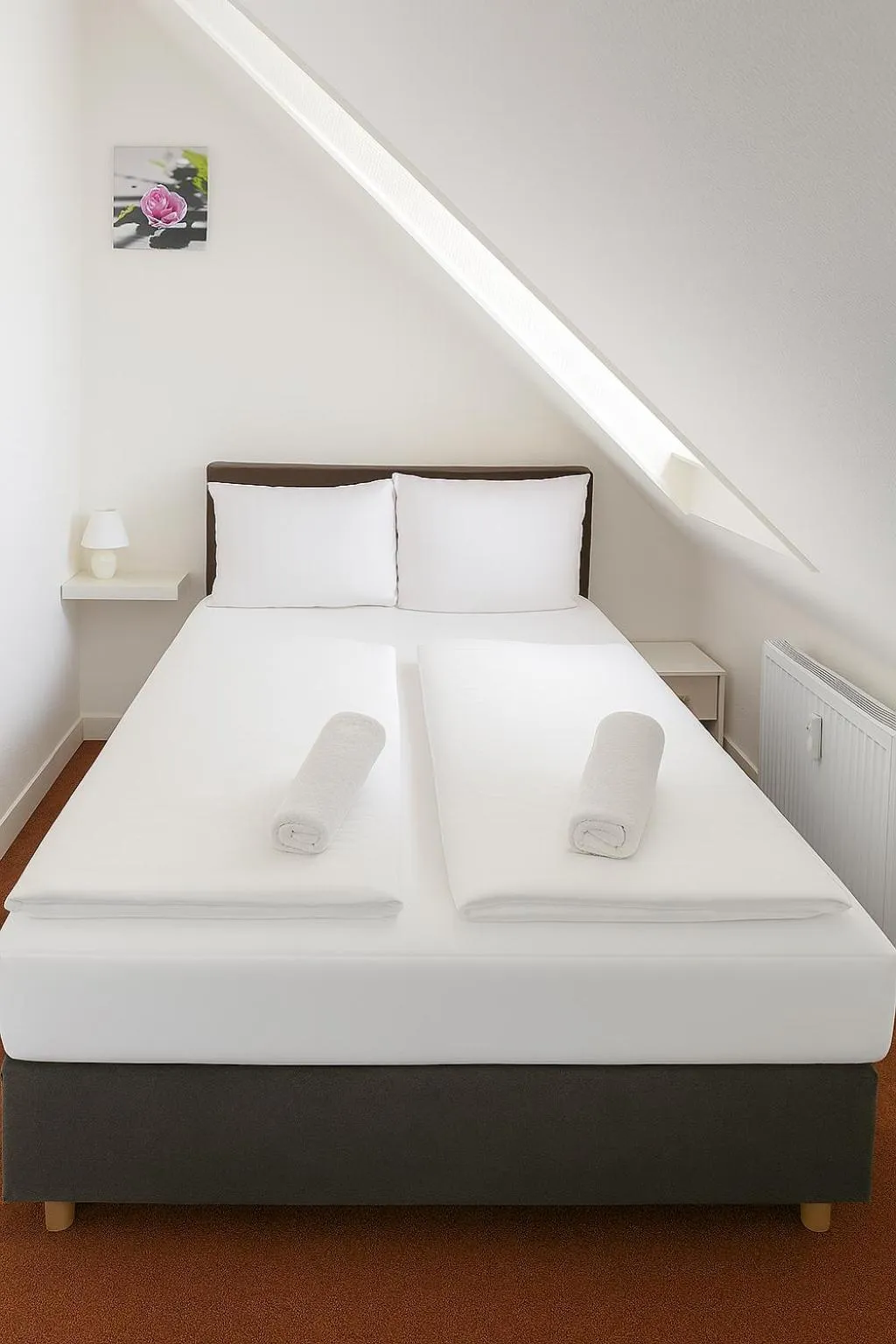 Bedroom, Bed in Hotel Kleiner Markt