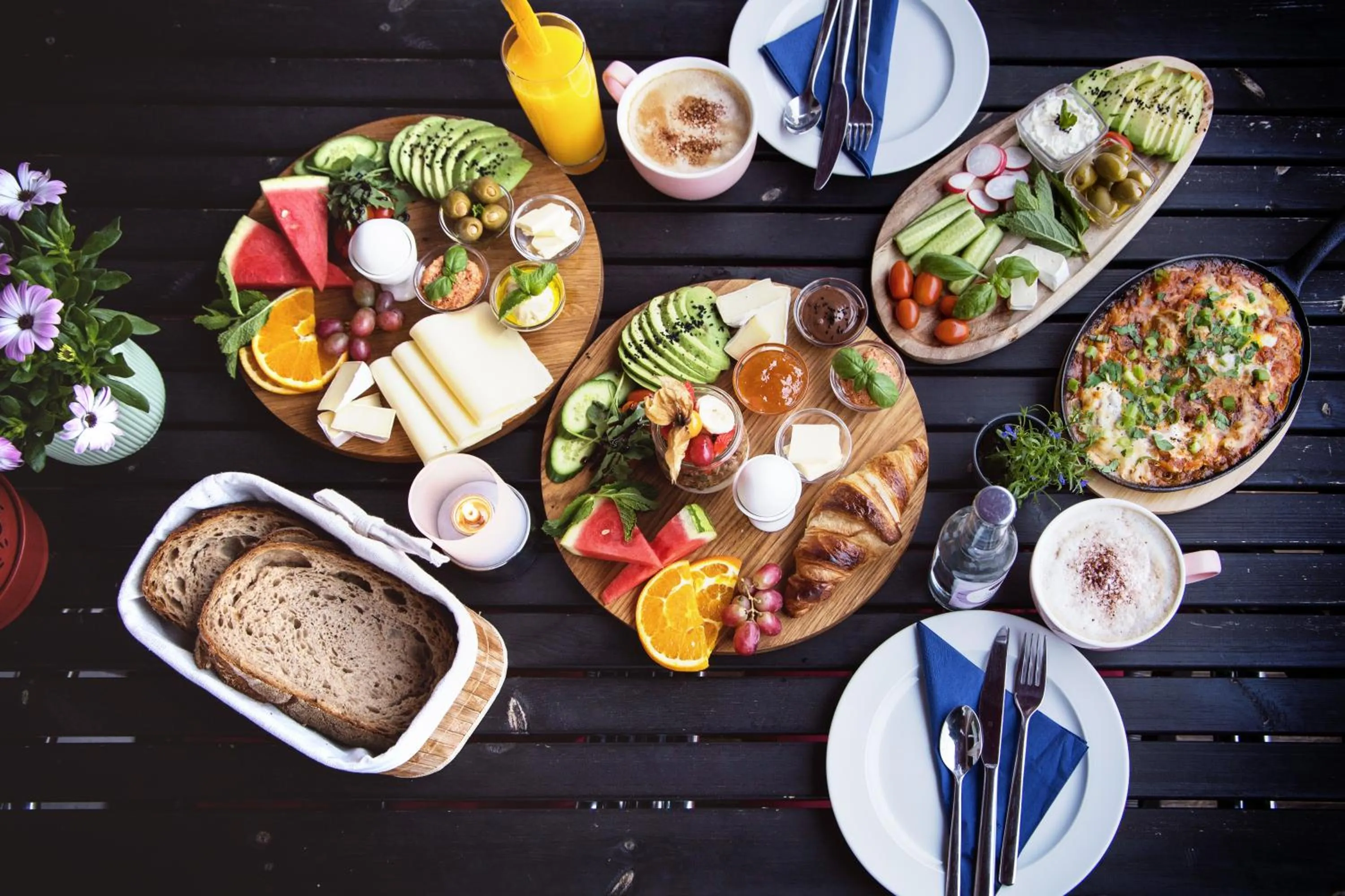 Breakfast in Hotel Kleiner Markt