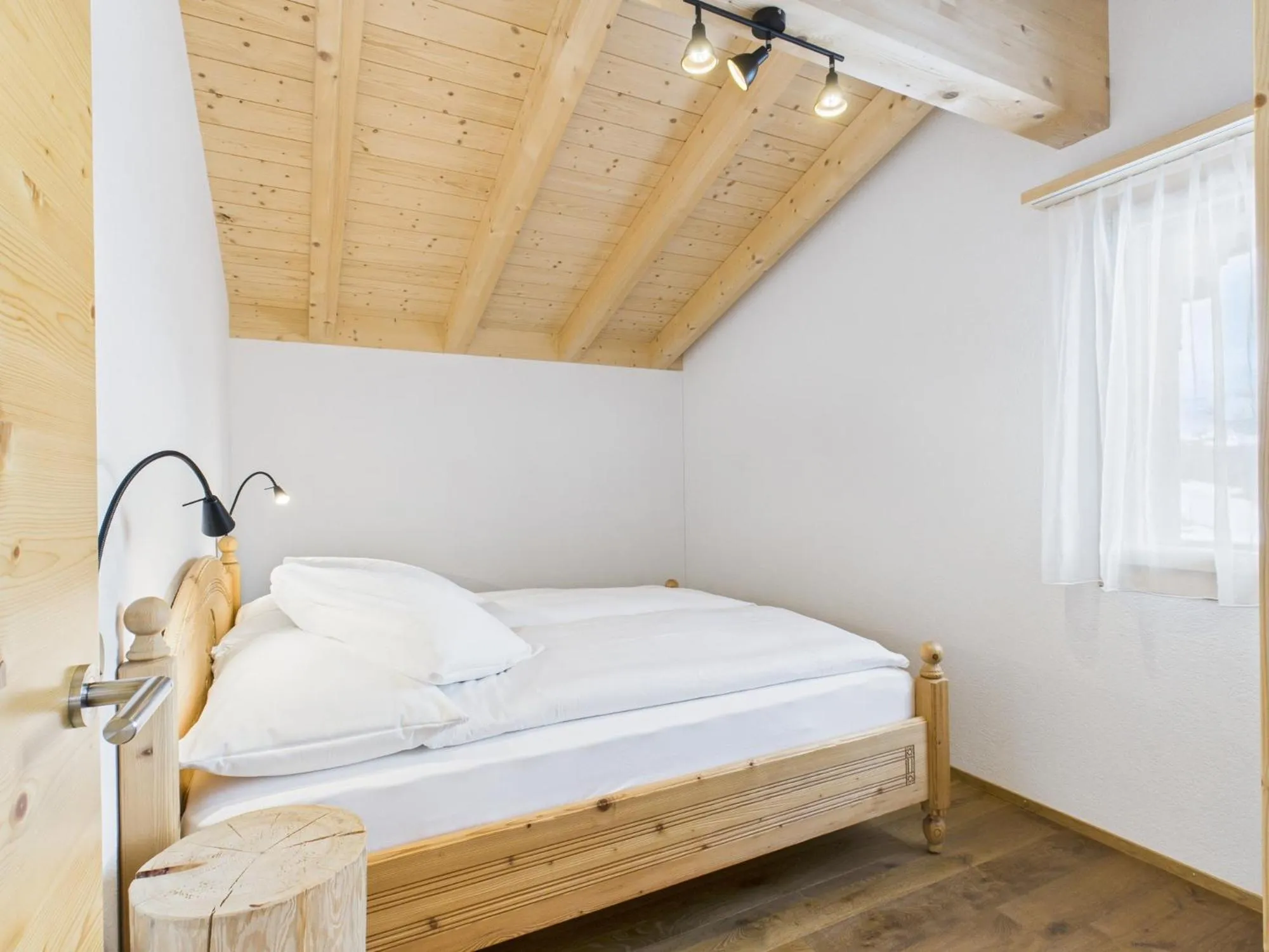 Bed in Bergblick Lodge - 3 Sterne Garni - Neueröffnung