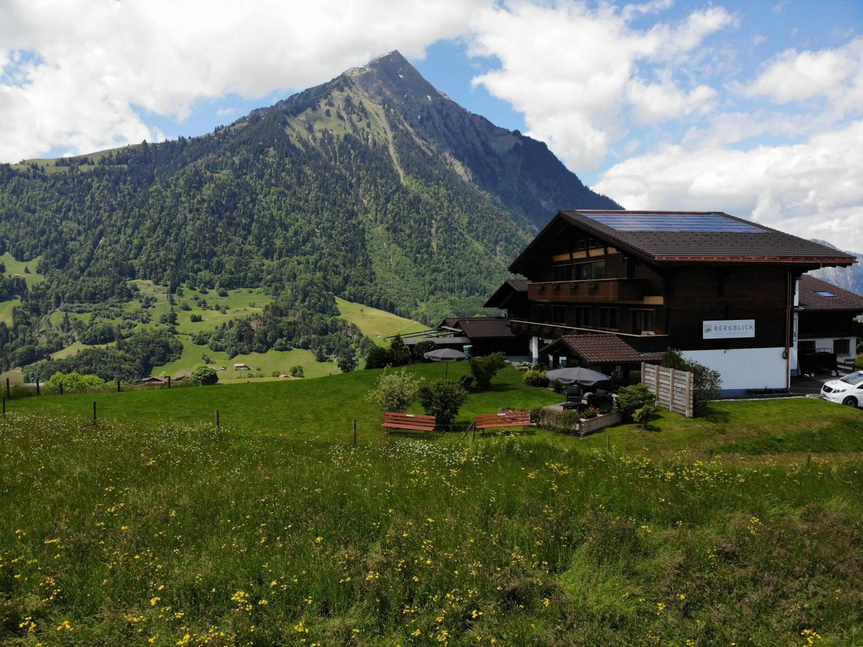Property building in Bergblick Lodge - 3 Sterne Garni - Neueröffnung