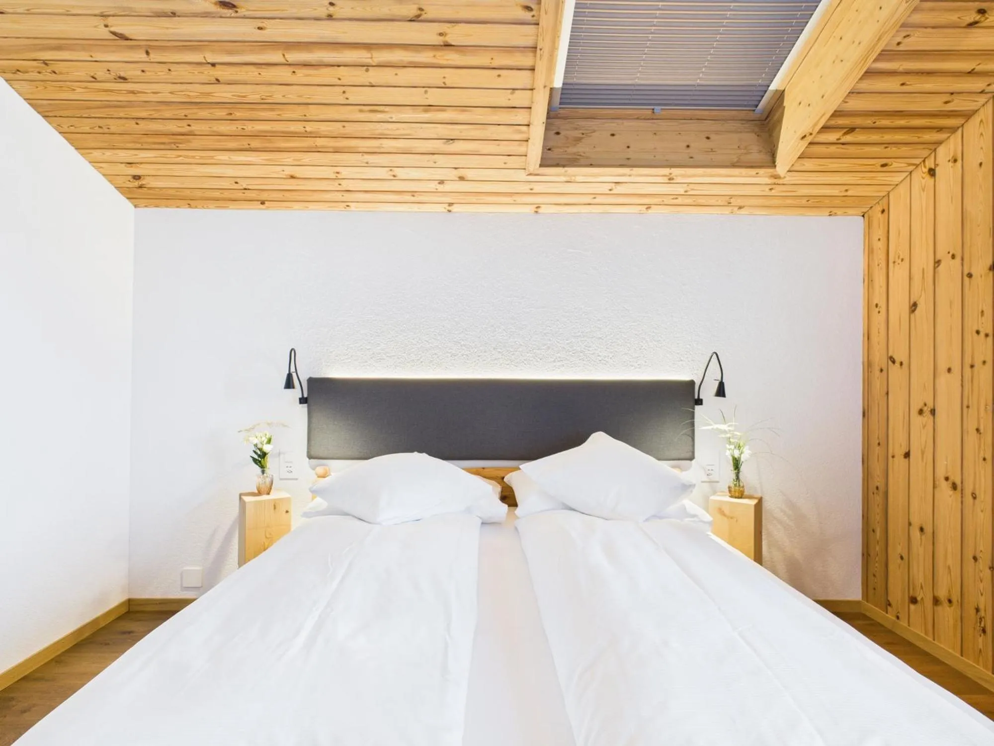 Bed in Bergblick Lodge - 3 Sterne Garni - Neueröffnung