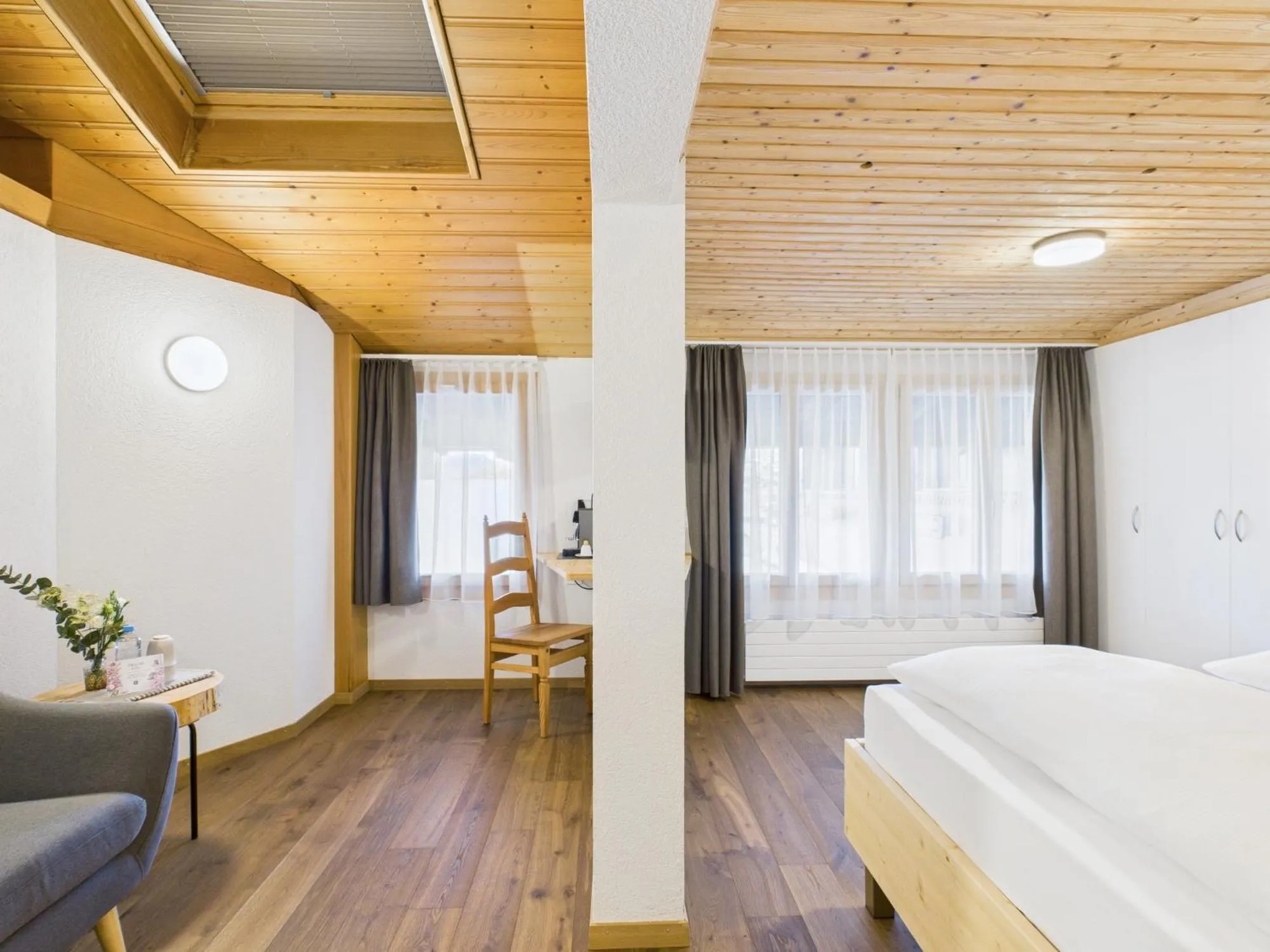 Bed in Bergblick Lodge - 3 Sterne Garni - Neueröffnung