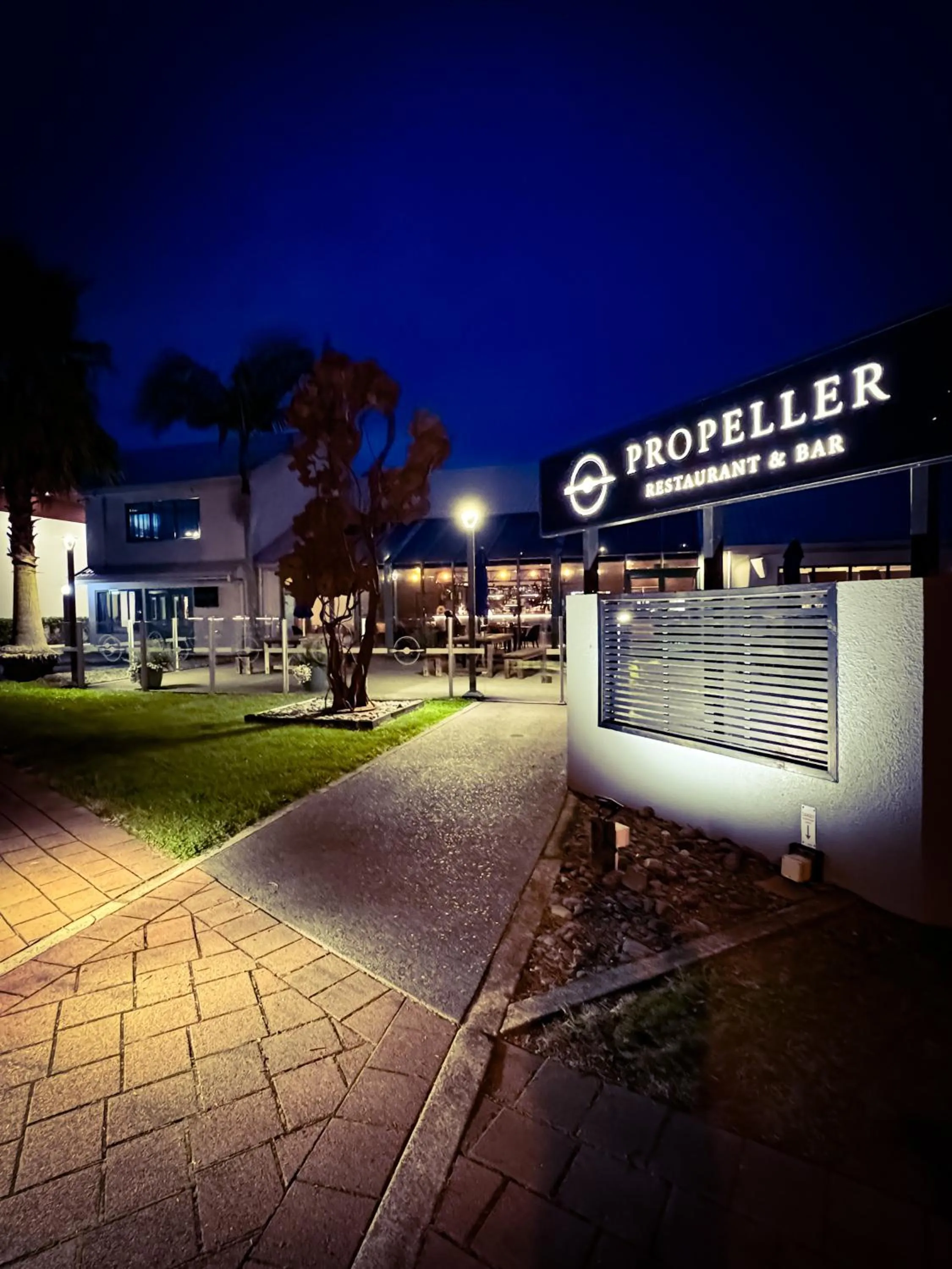 Property building in JetPark Hamilton Airport New Zealand