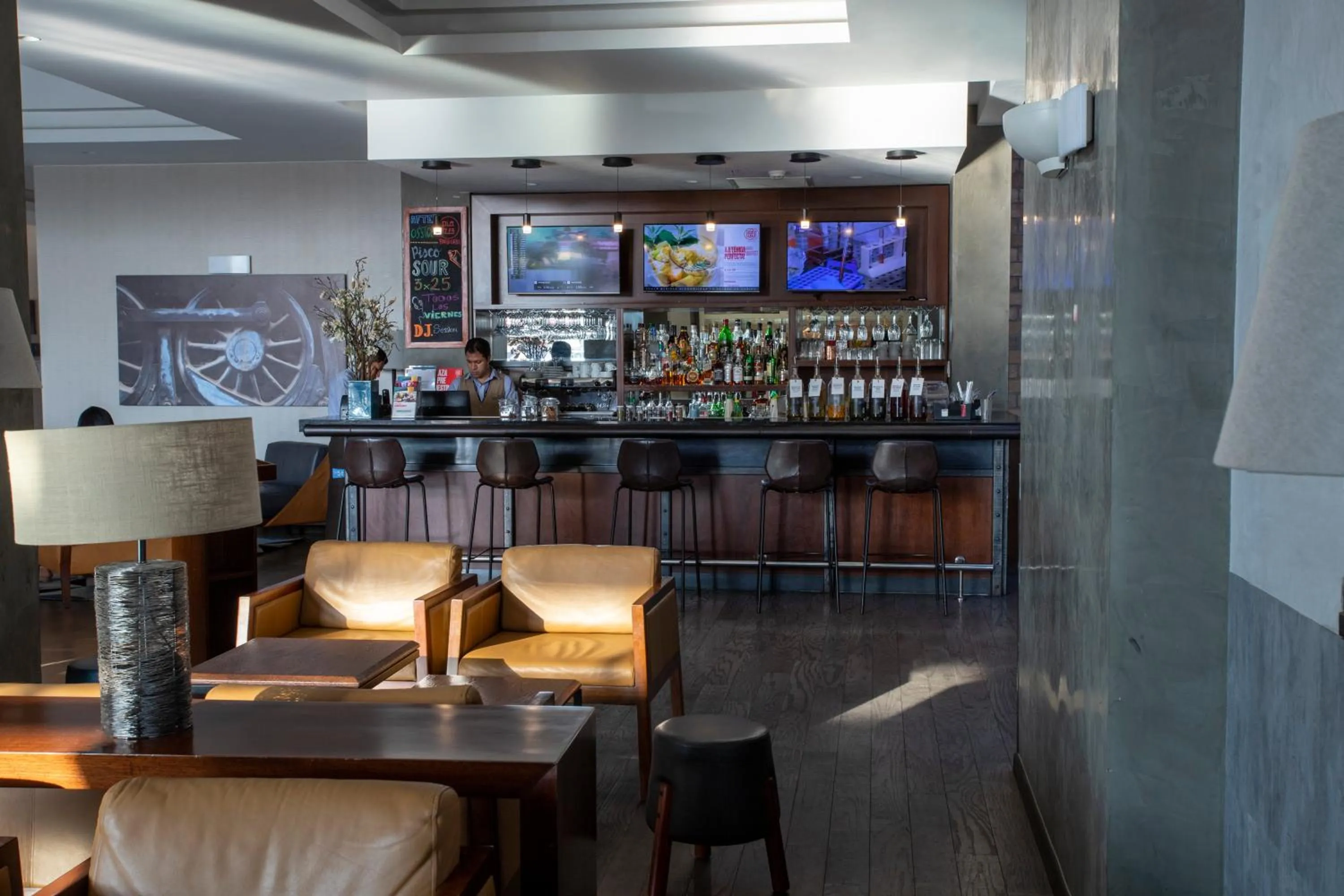 Lounge or bar in Casa Andina Select Tacna
