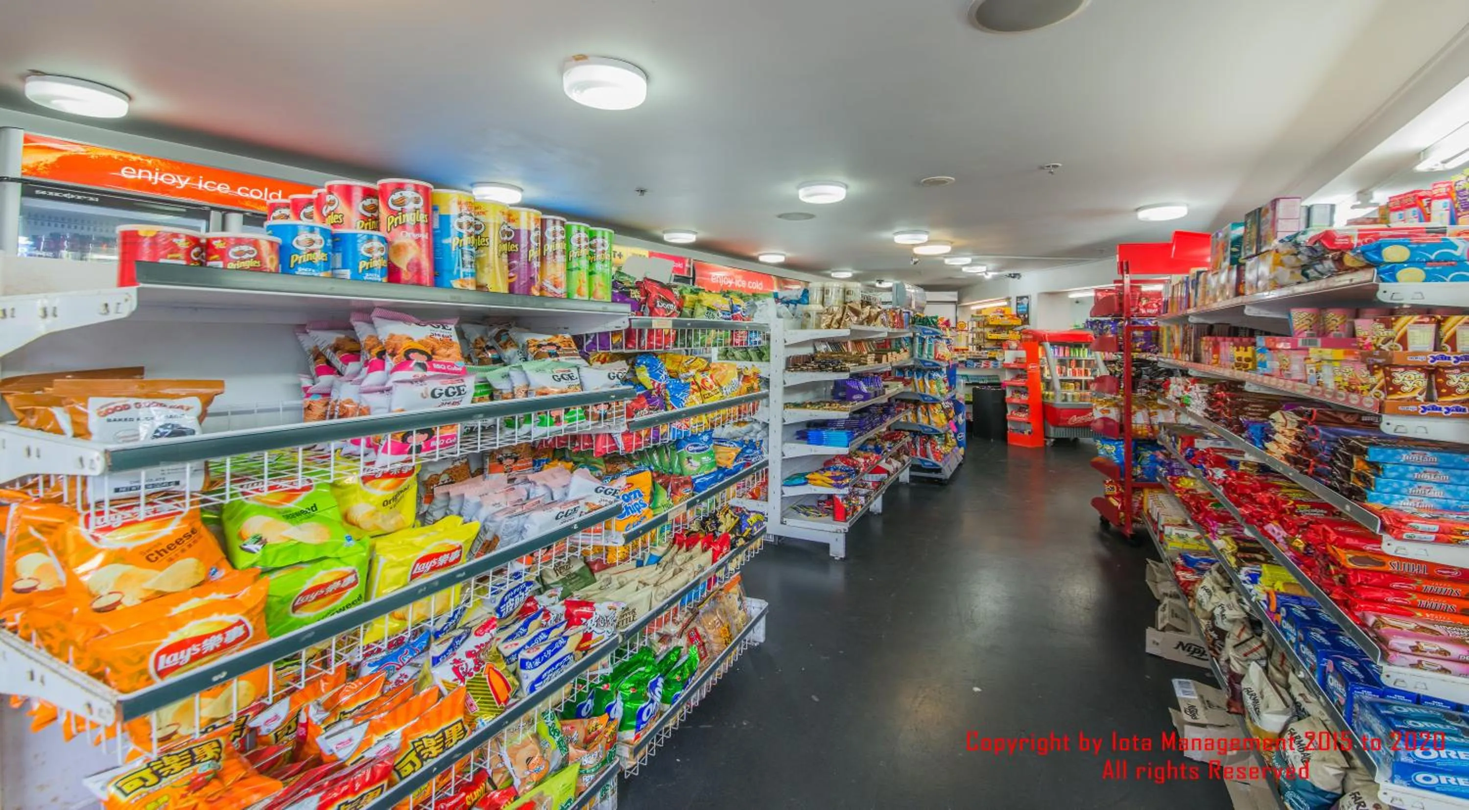 On-site shops in Columbia Apartments