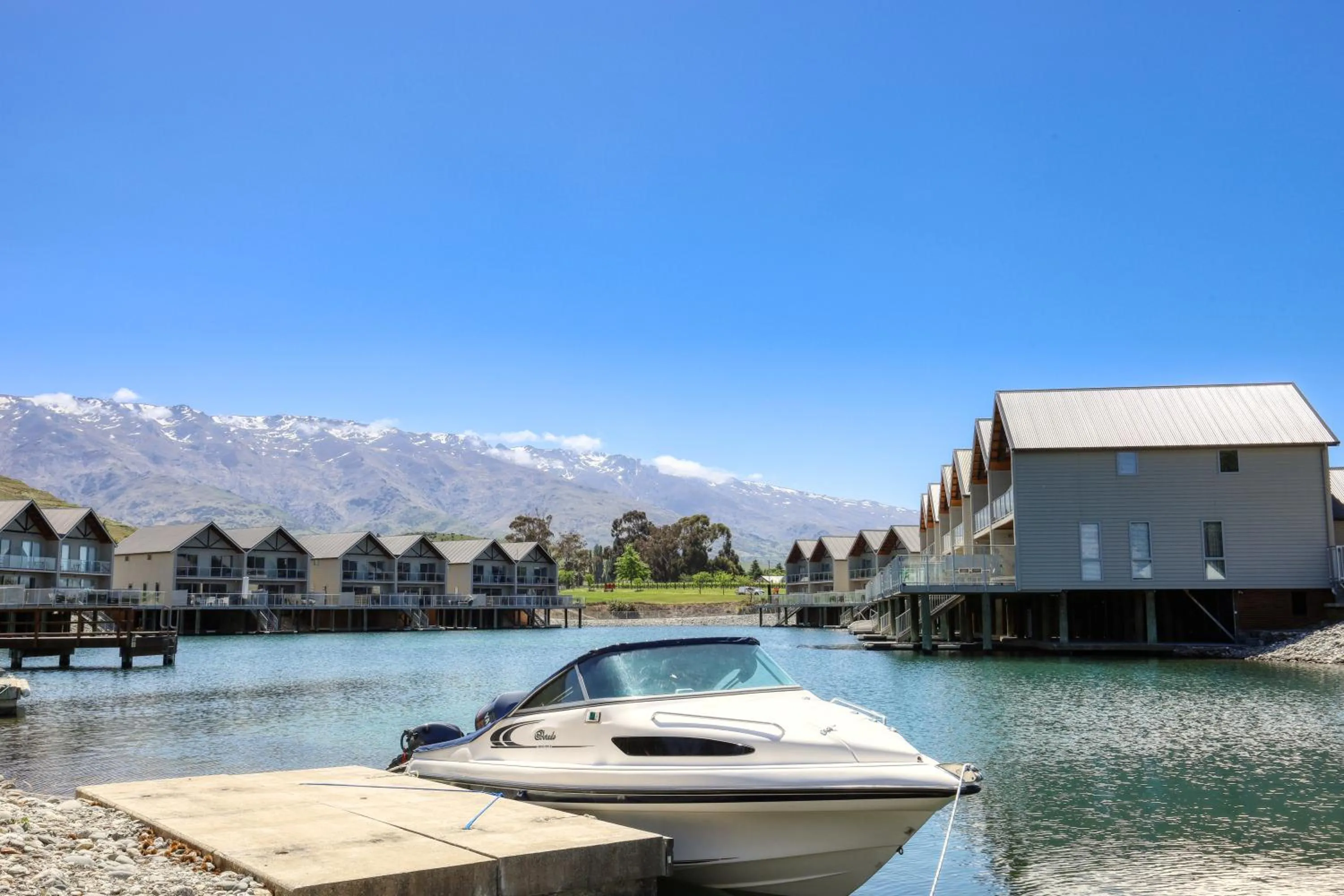 Property building in Marsden Lake Resort Central Otago