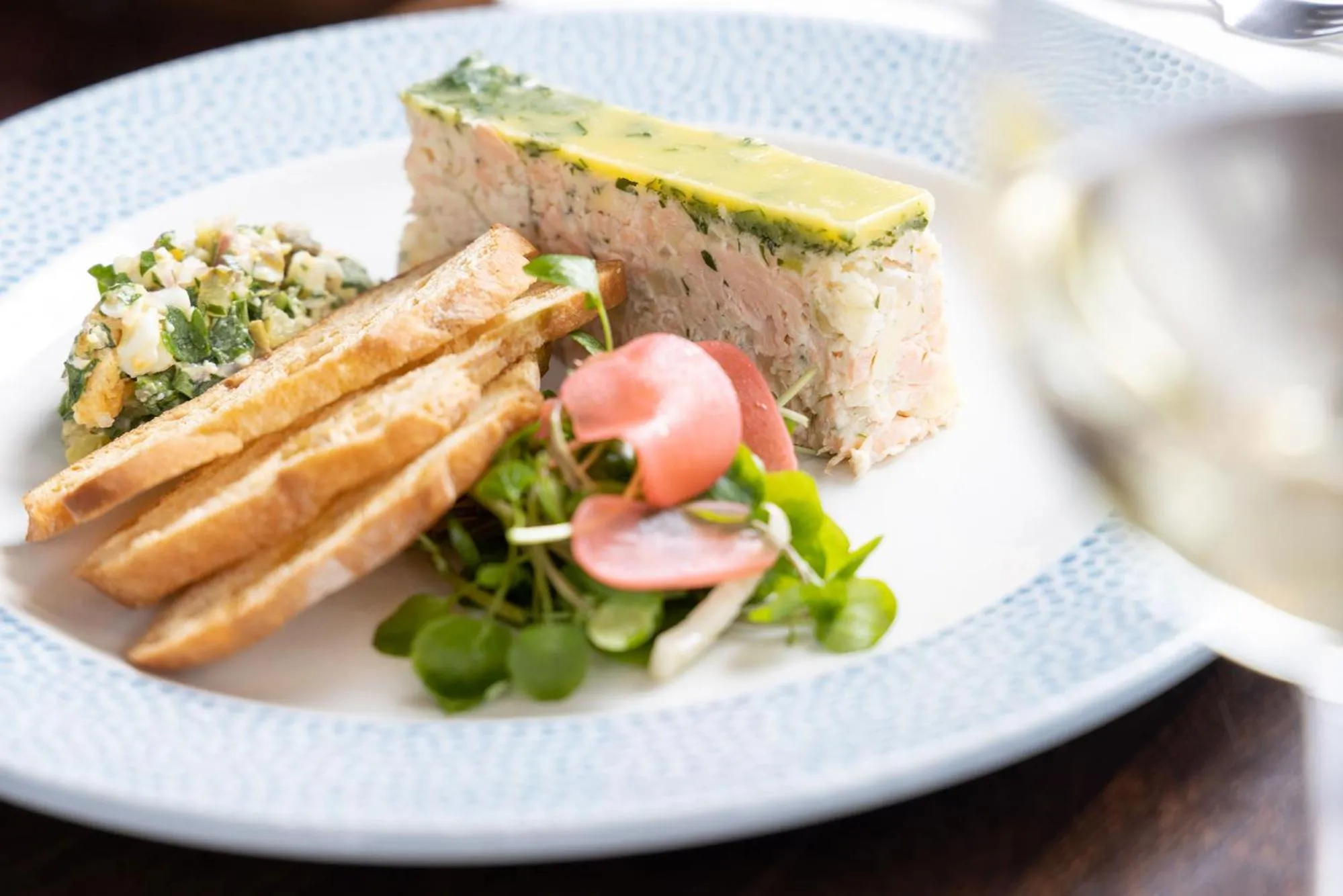 Food and drinks in The Ship