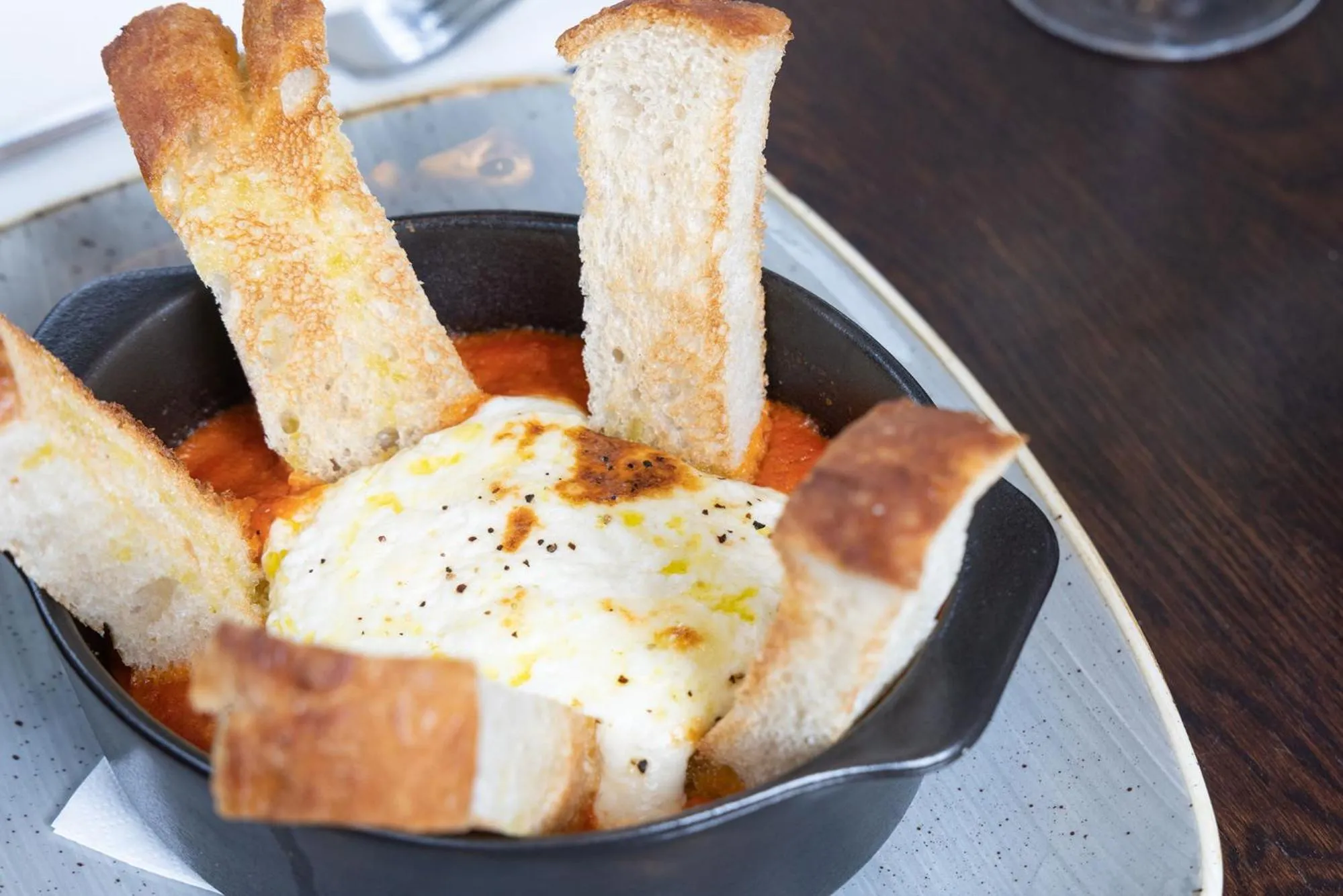 Food and drinks in The Ship