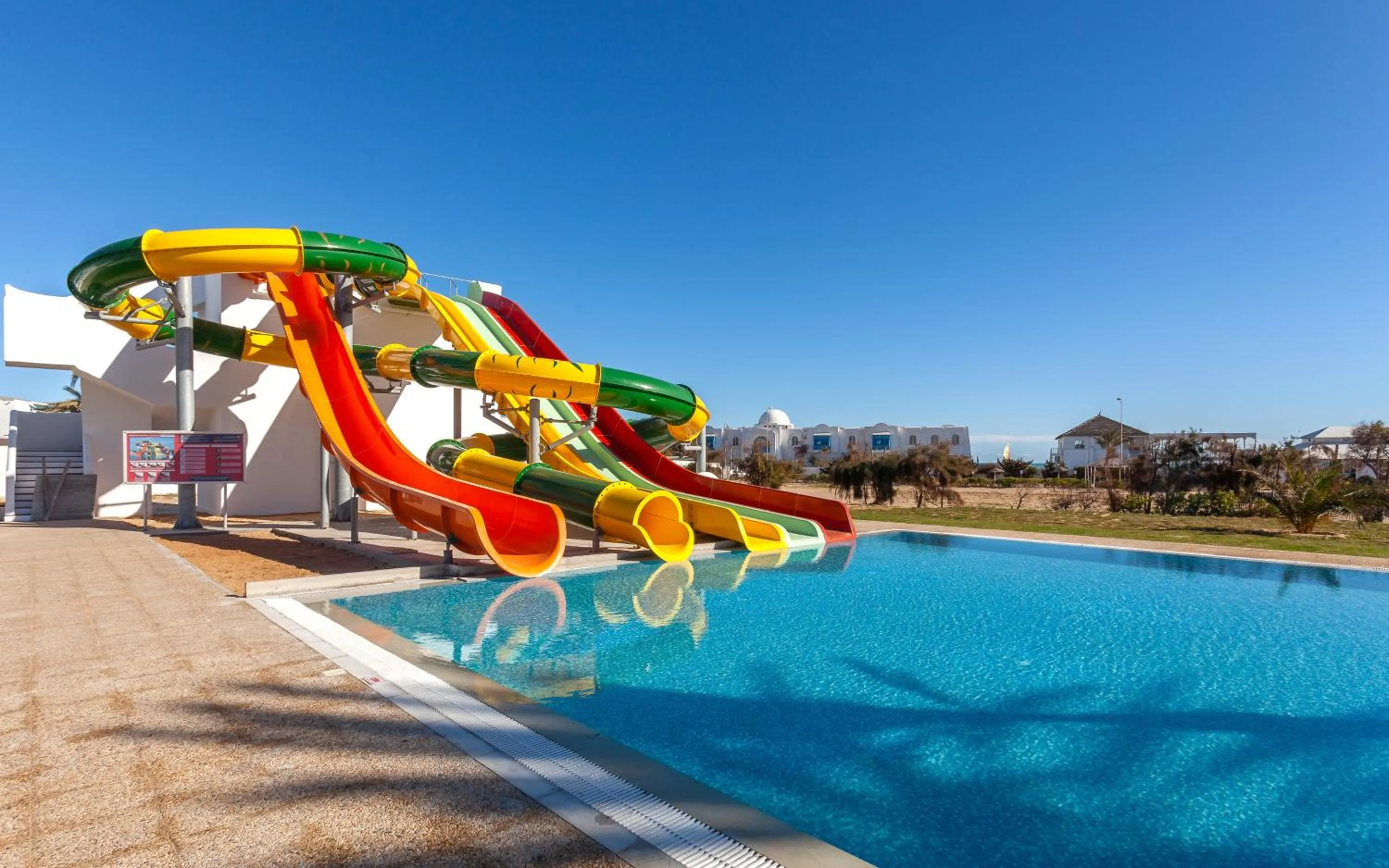 Swimming pool in Djerba Holiday Beach