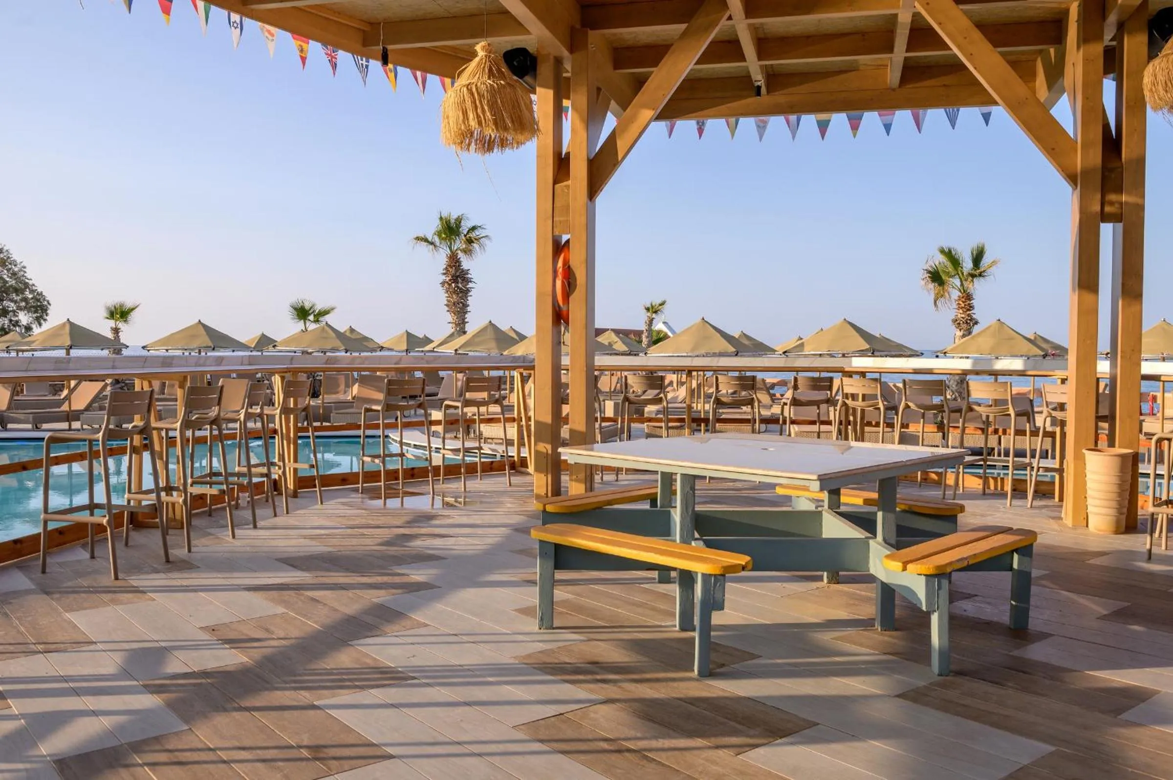 Property building in Eri Beach & Village Hotel