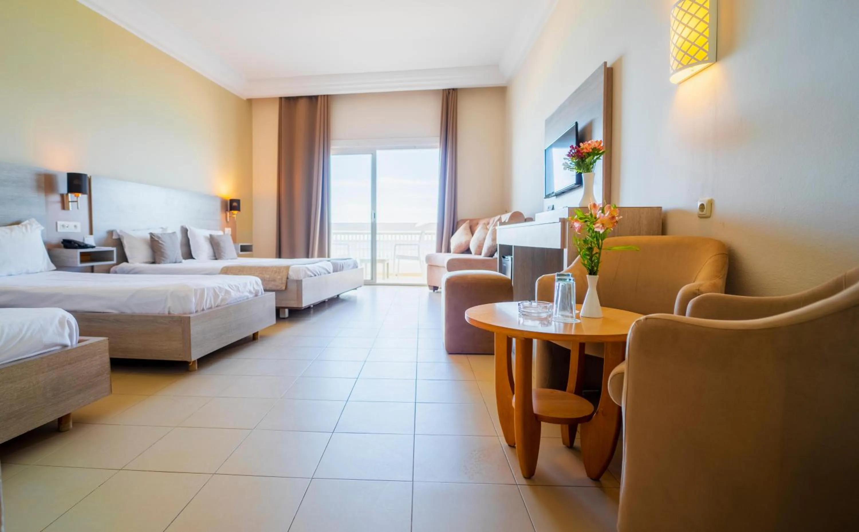 Photo of the whole room, Bed in Riadh Palms- Resort & Spa