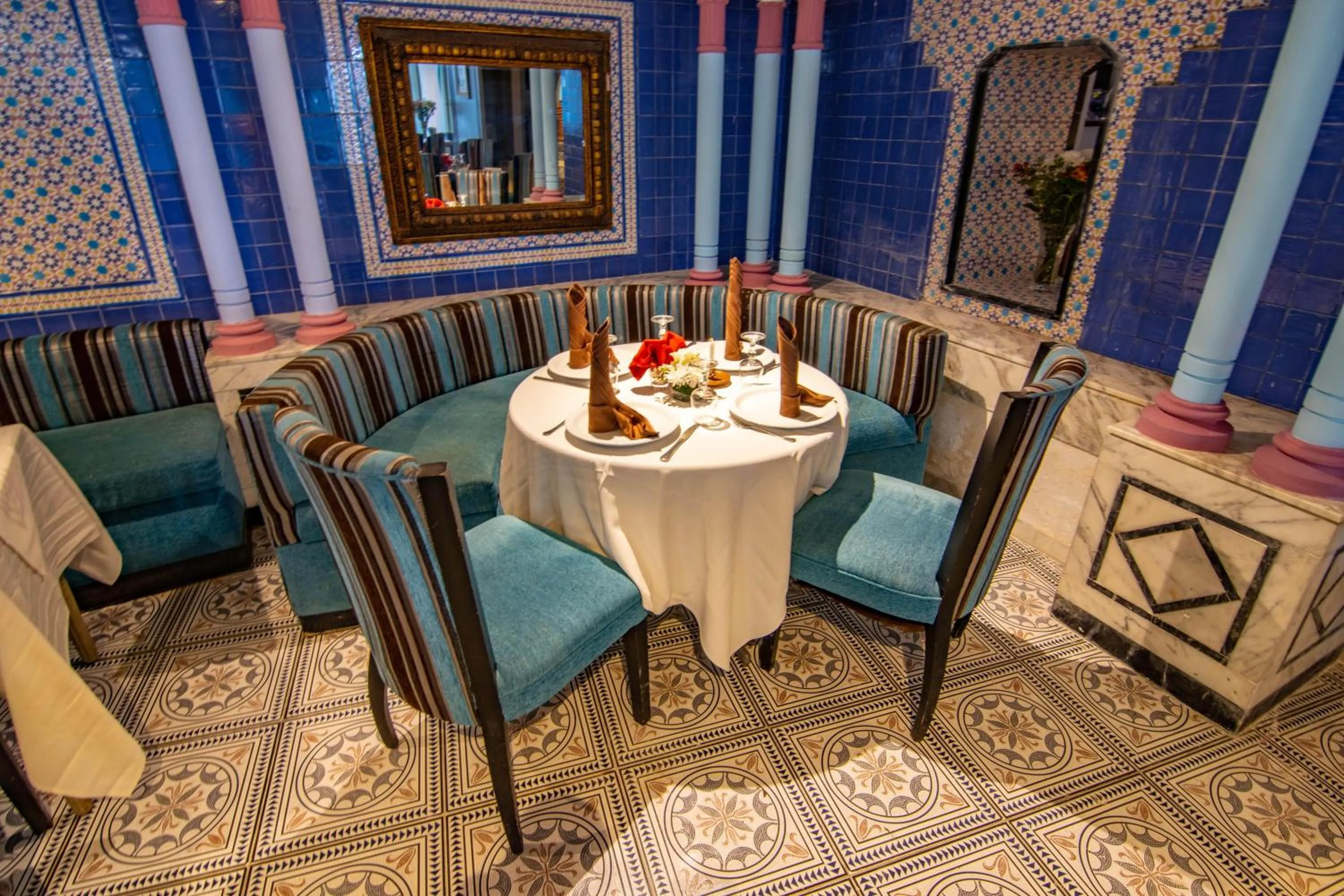 Restaurant/places to eat in Riadh Palms- Resort & Spa