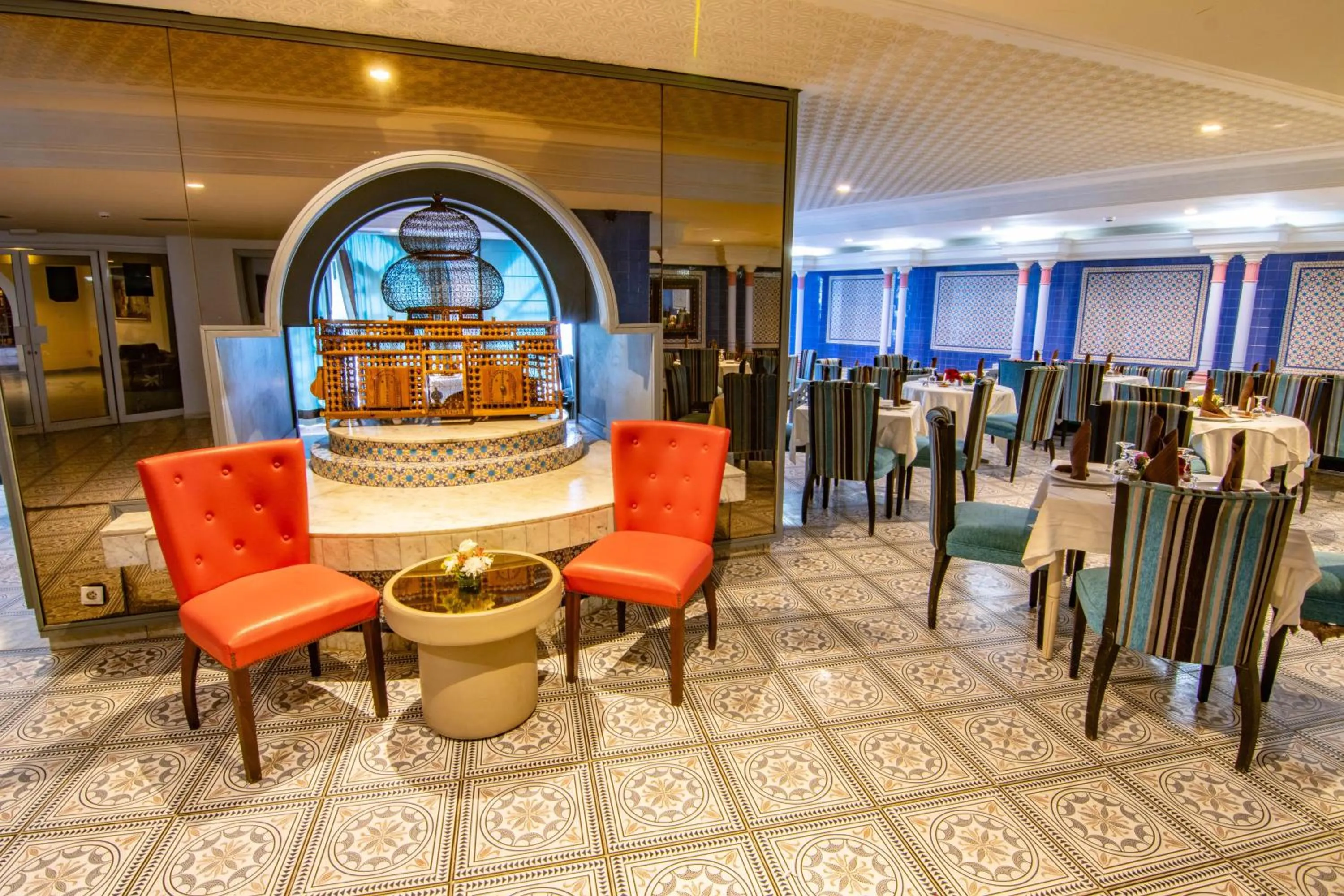 Restaurant/places to eat in Riadh Palms- Resort & Spa