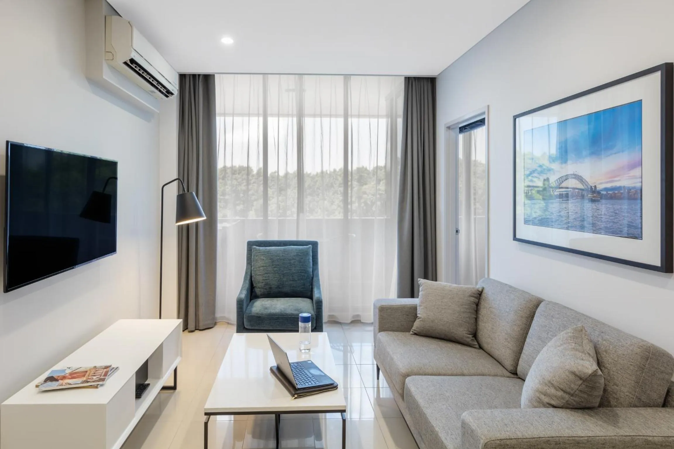 Living room in Meriton Suites Waterloo