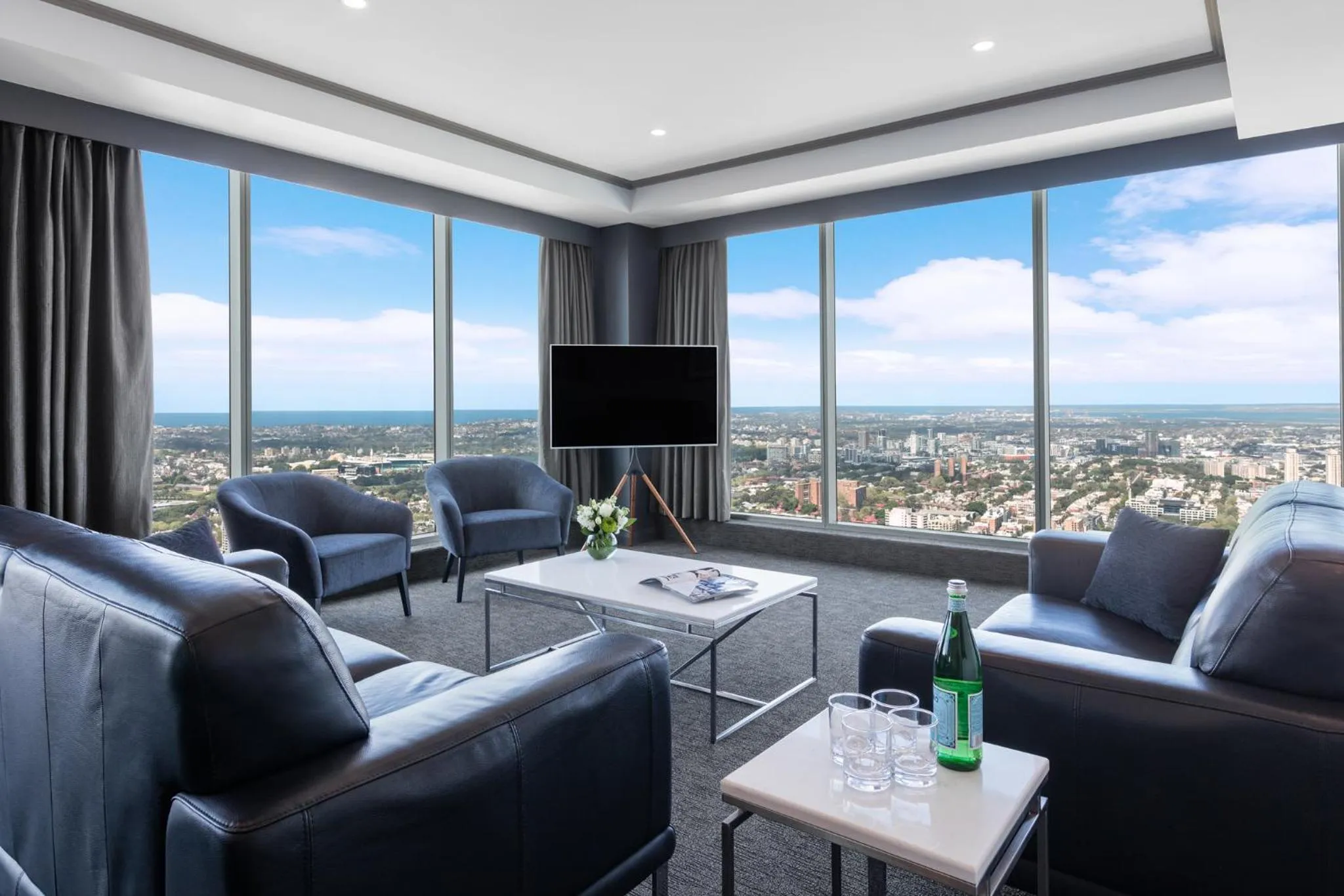 Living room in Meriton Suites World Tower, Sydney