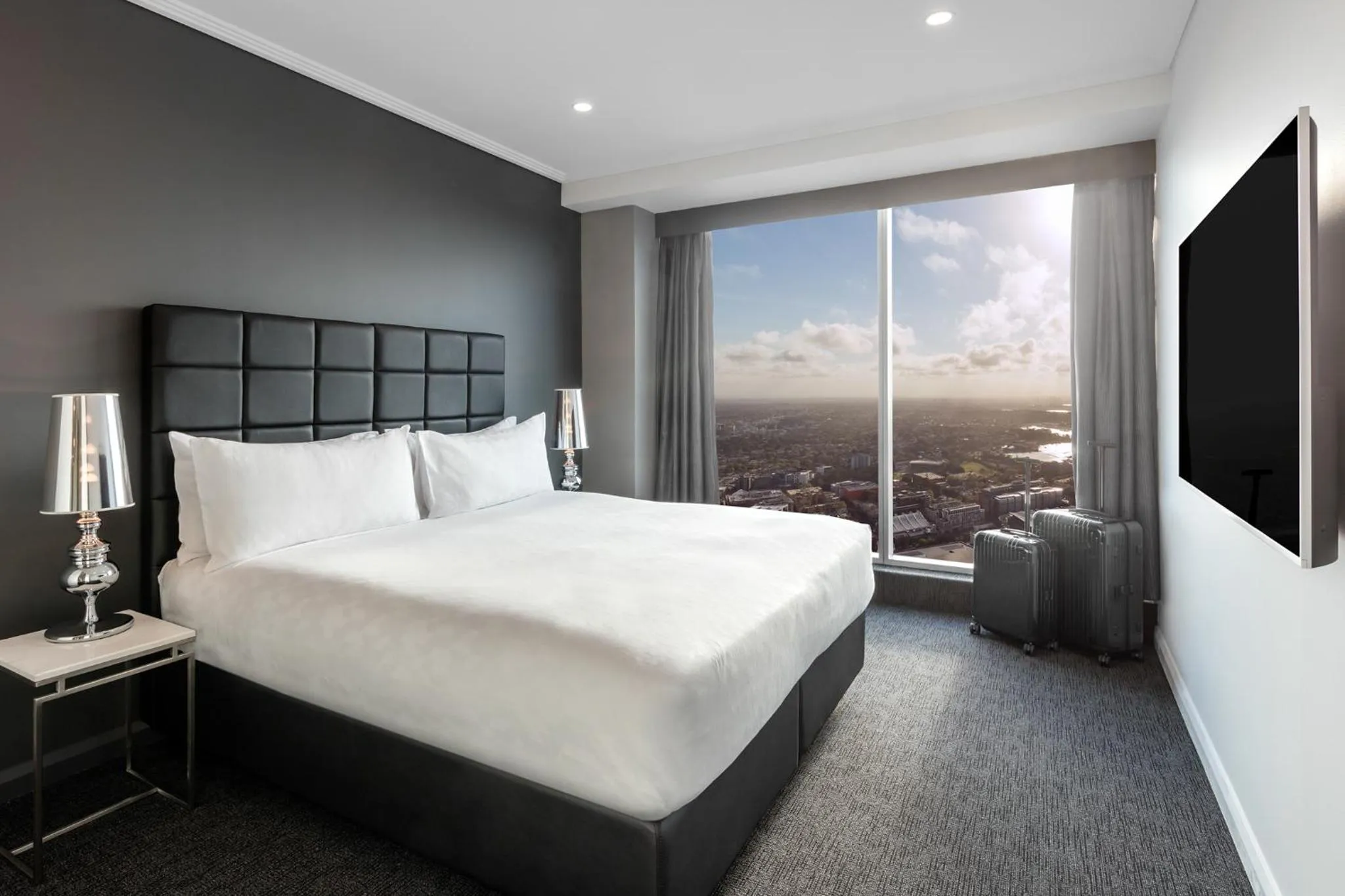 Bed in Meriton Suites World Tower, Sydney