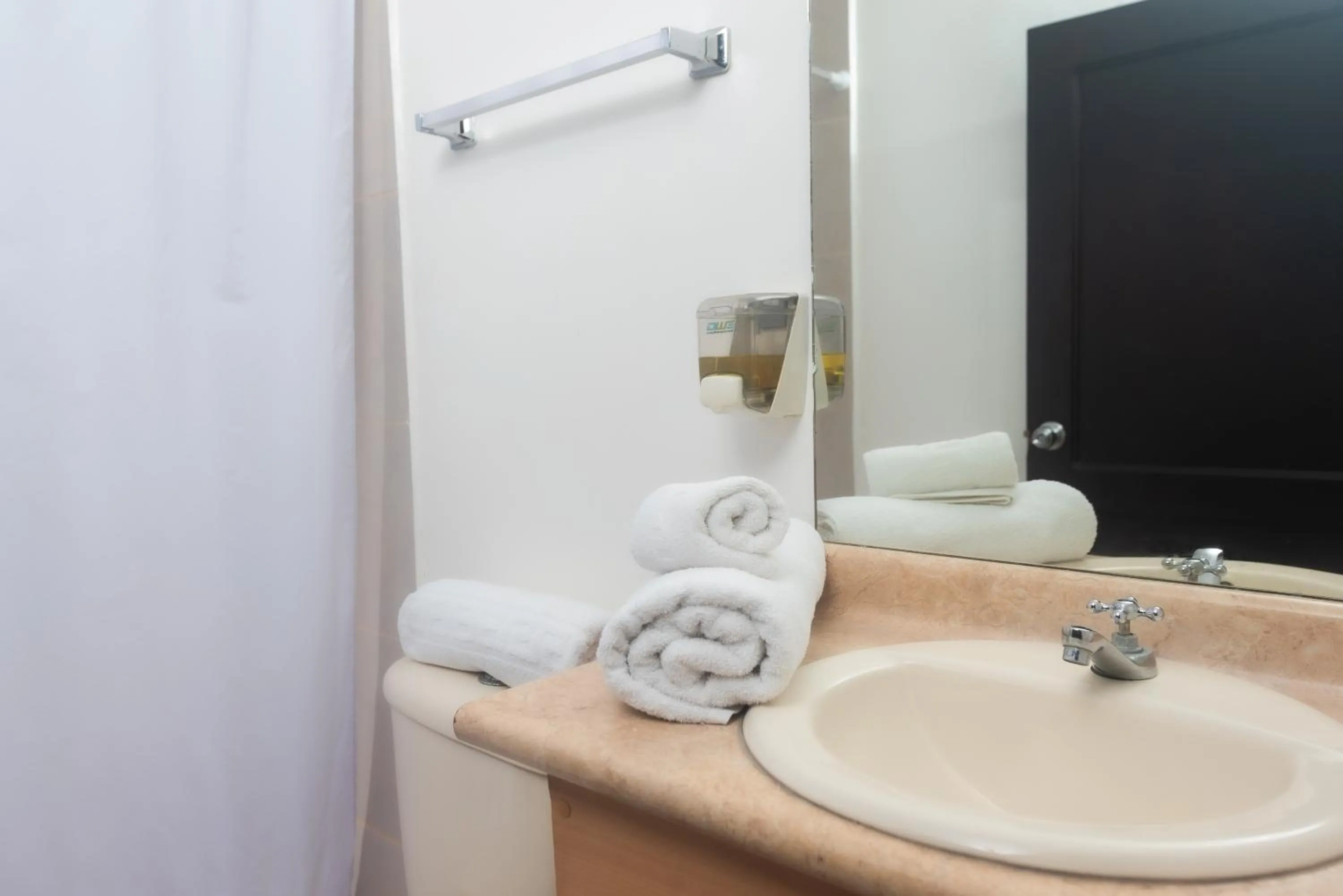 Bathroom in Hostal North Seymour