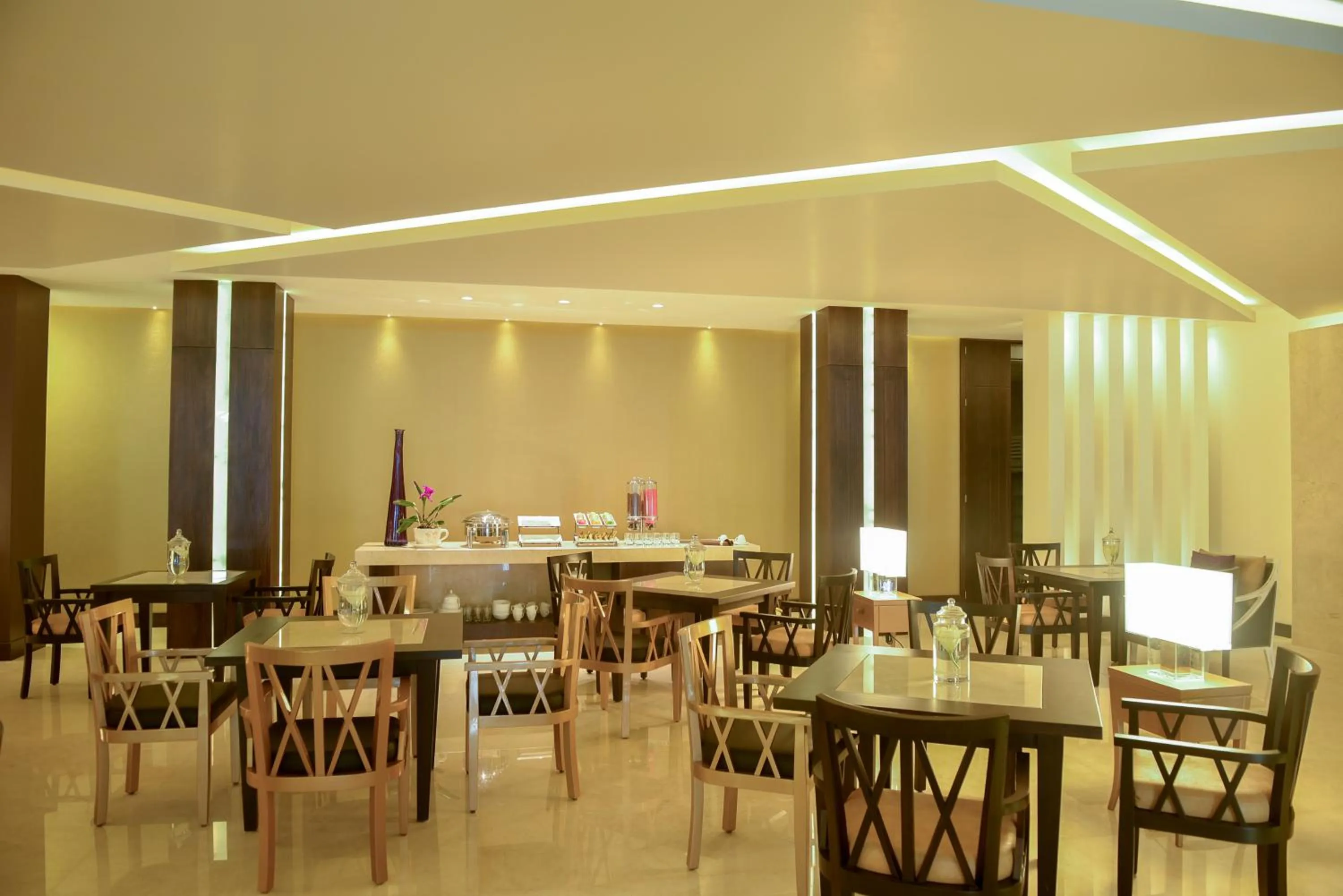 Restaurant/places to eat in Oro Verde Loja