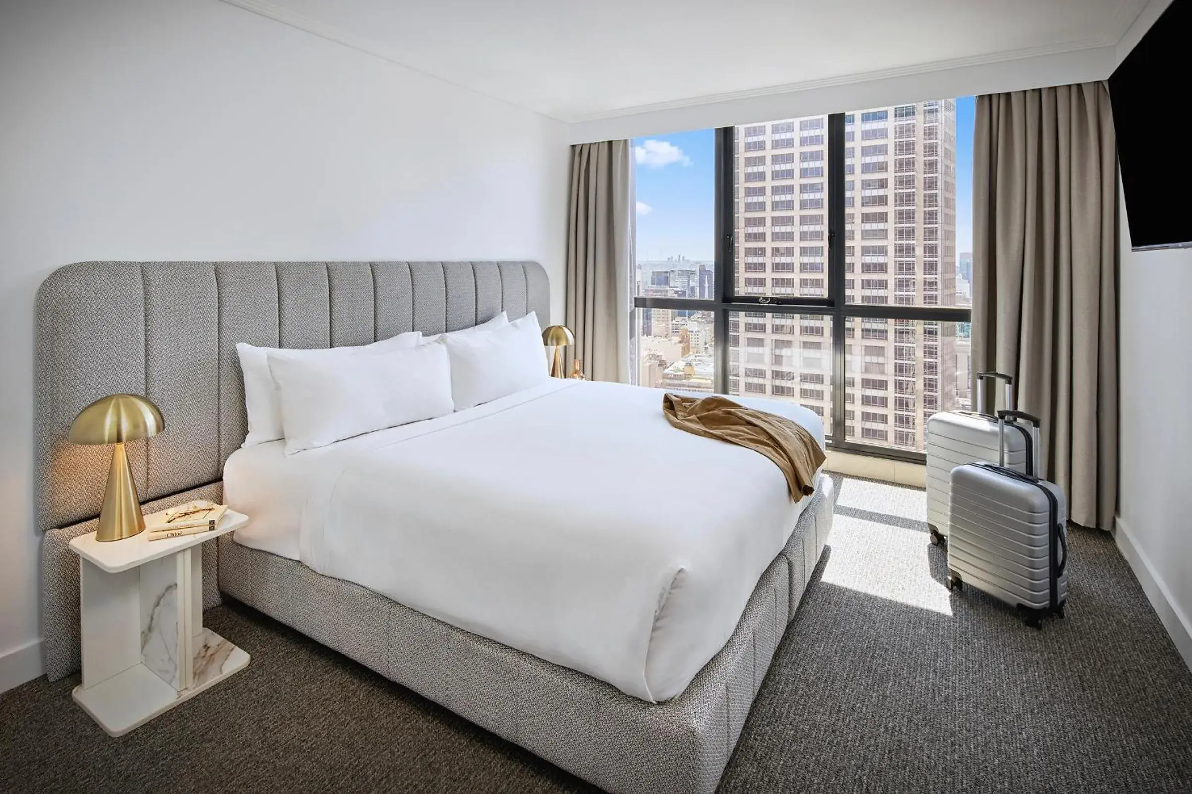 Three Bedroom East Penthouse in Meriton Suites Pitt Street, Sydney Three Bedroom East Penthouse in Meriton Suites Pitt Street, Sydney