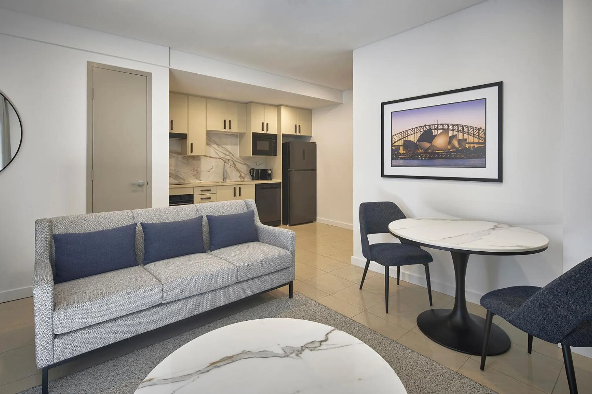 Meriton Suites Pitt Street, Sydney