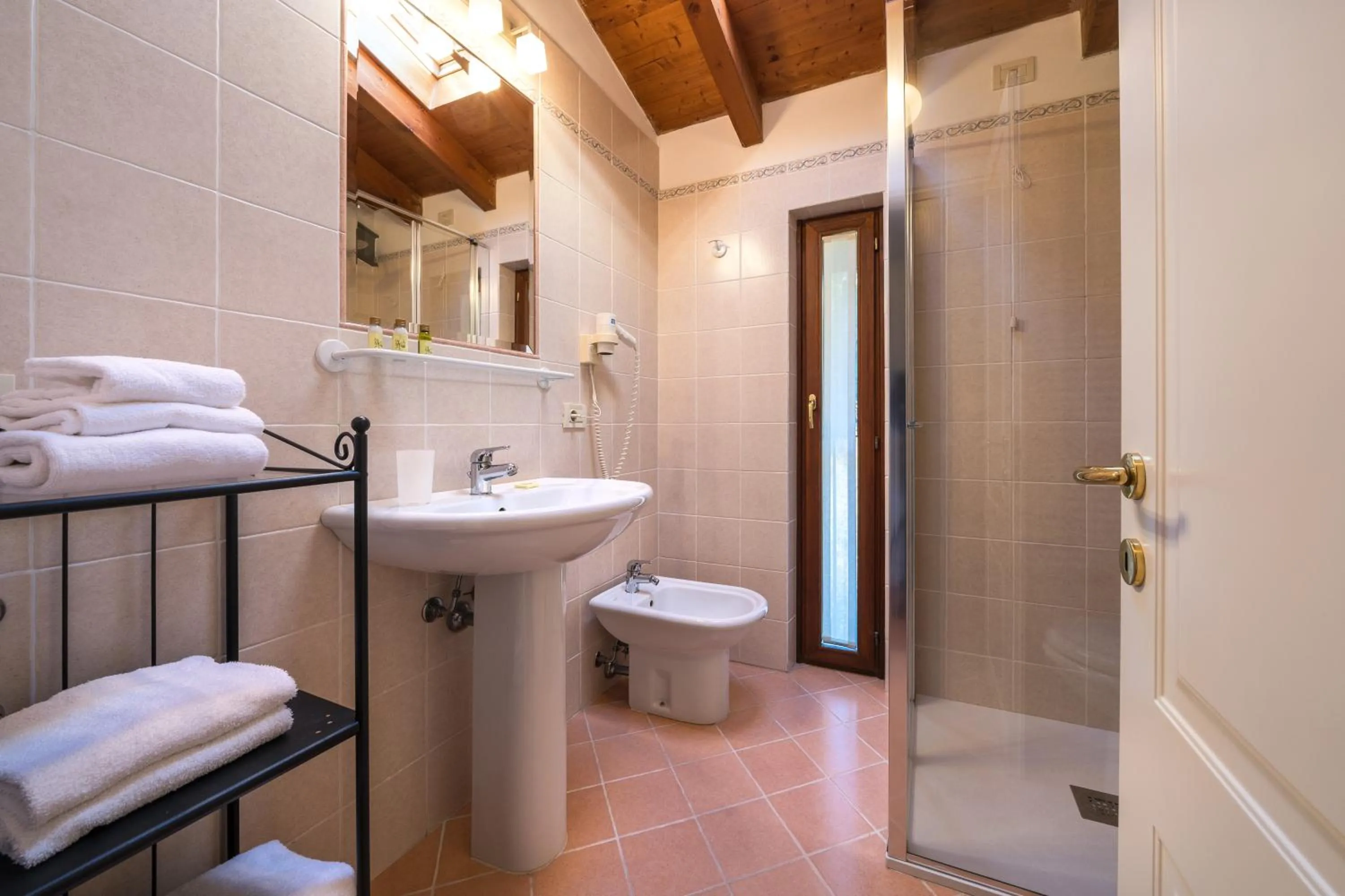 Bathroom in Residence Fondo La Campagnola