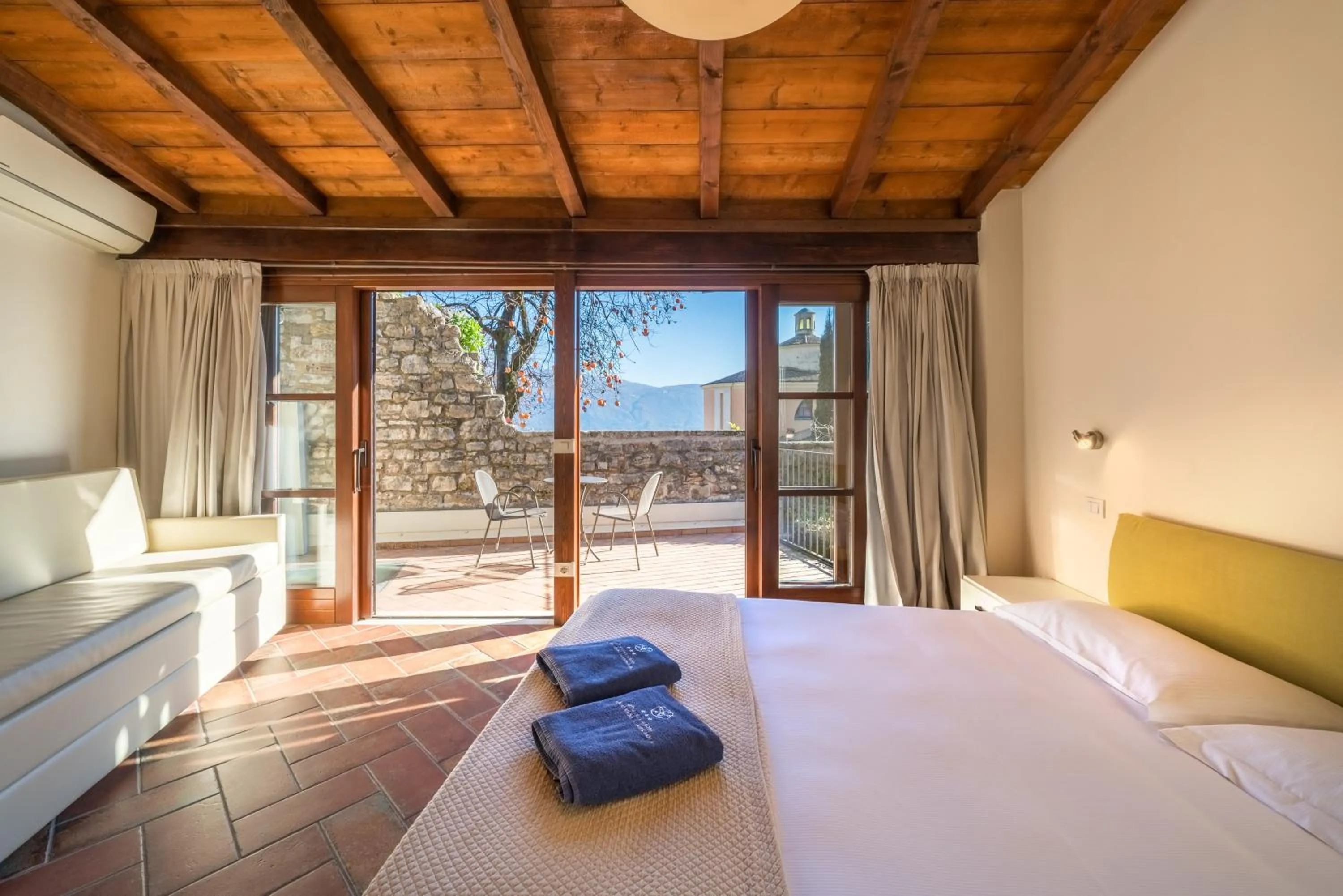 Balcony/Terrace, Bed in Residence Fondo La Campagnola