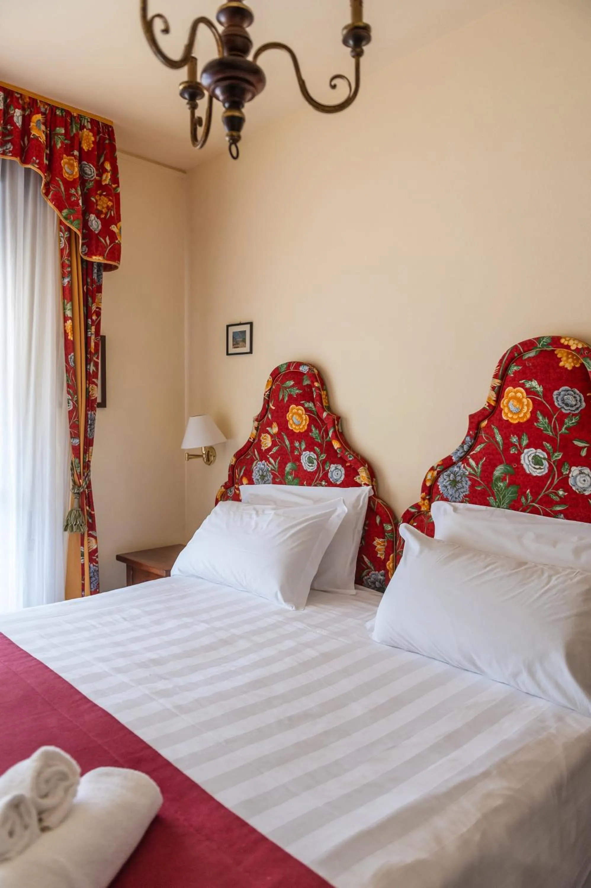 Bed in Agora Park Hotel