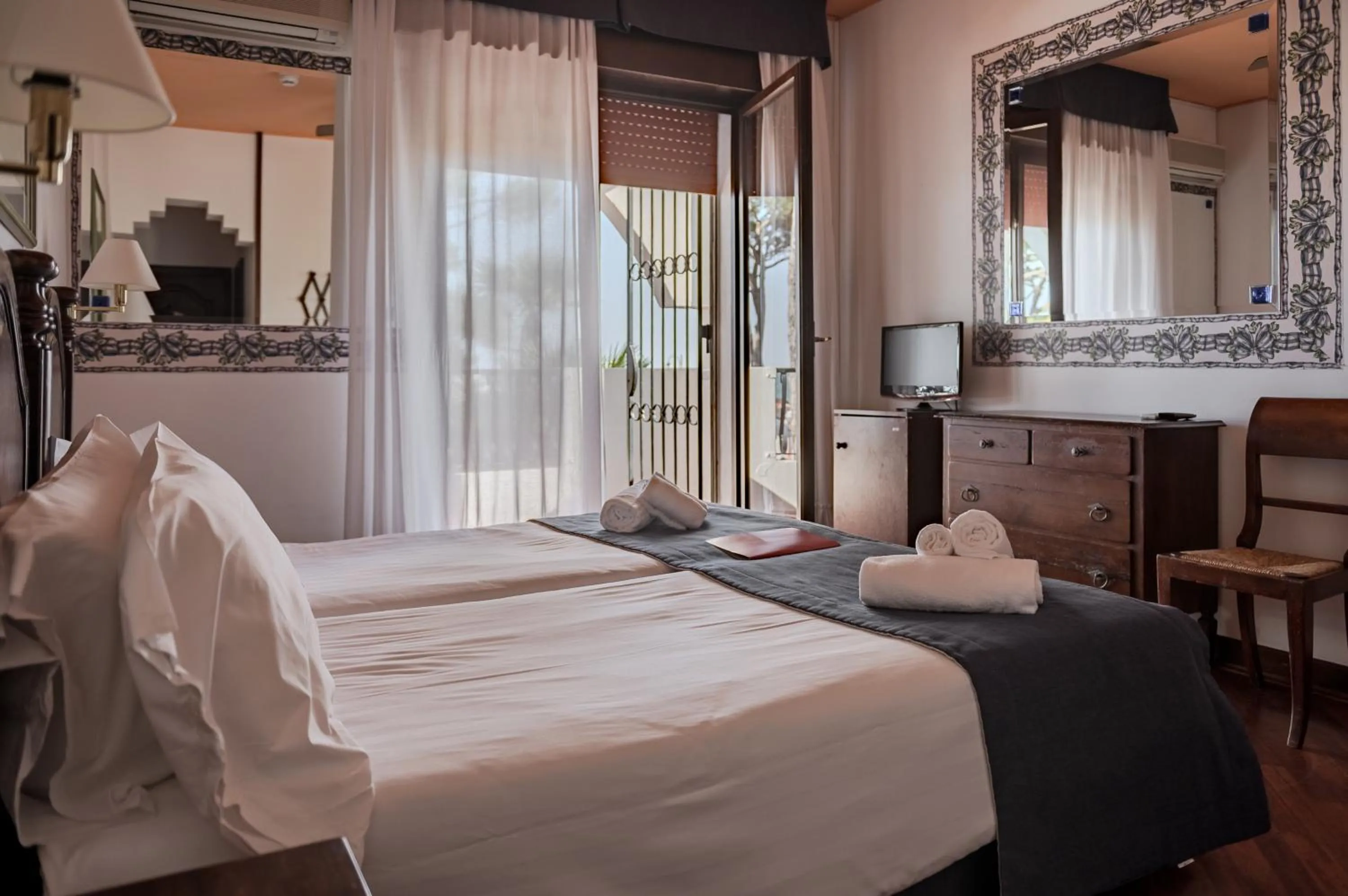 Bed in Agora Park Hotel