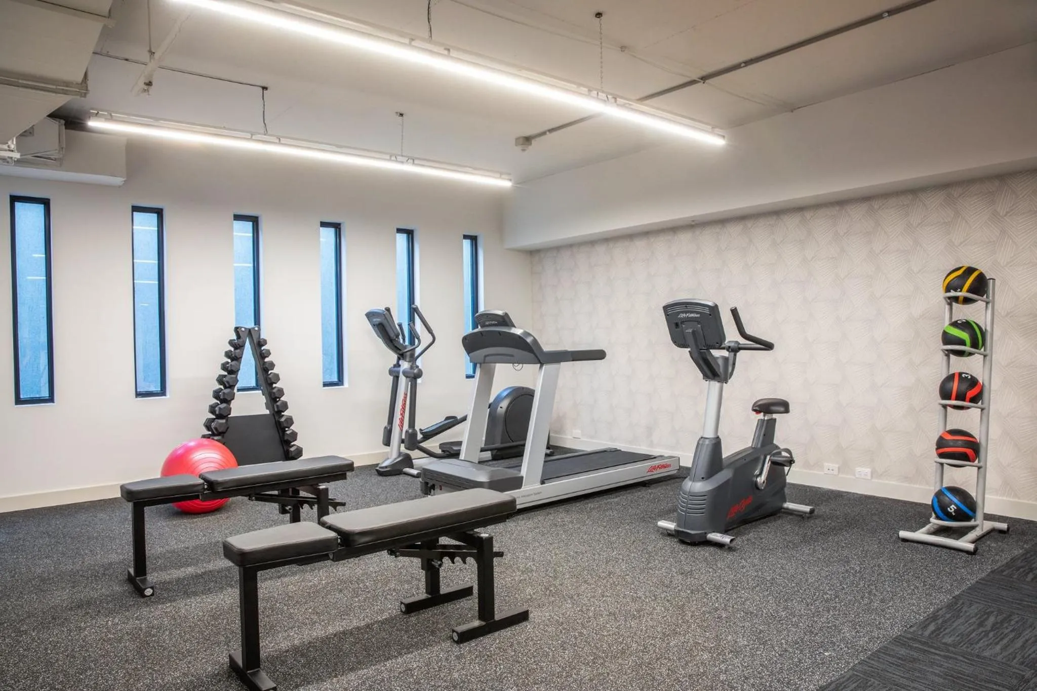 Spa and wellness centre/facilities in Holiday Inn Dandenong by IHG