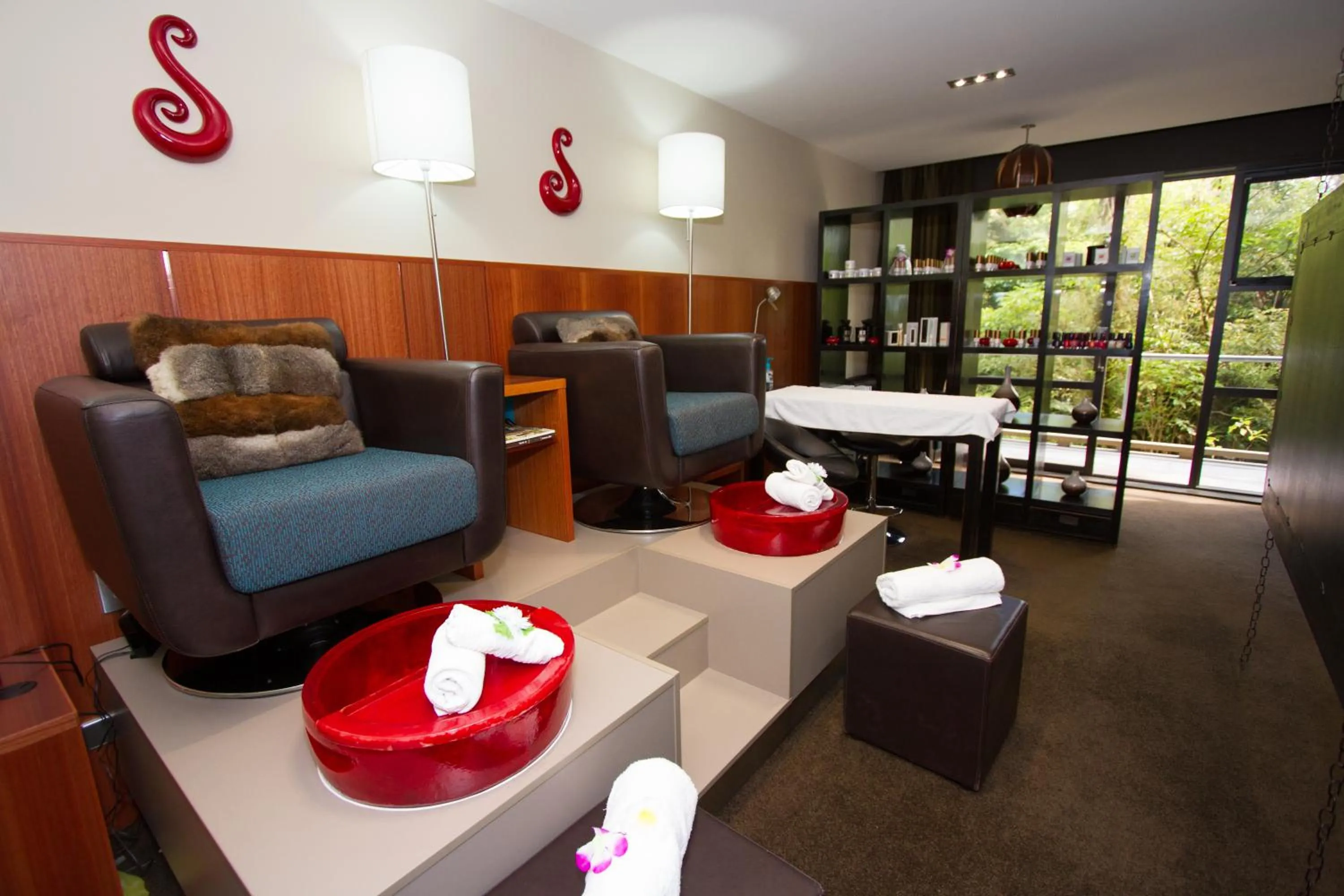 Spa and wellness centre/facilities in Legacy Te Waonui Hotel Franz Josef