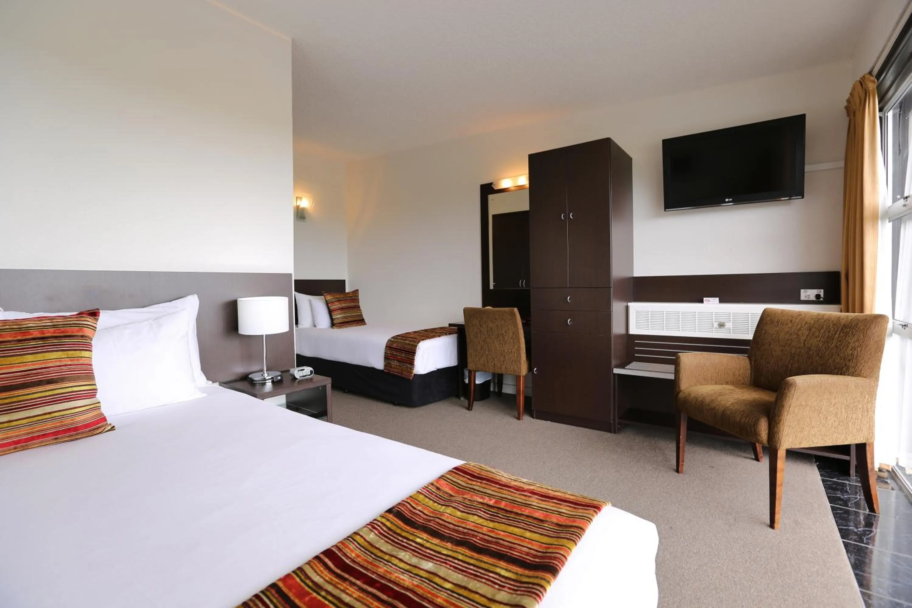 Photo of the whole room, Bed in Heartland Hotel Haast