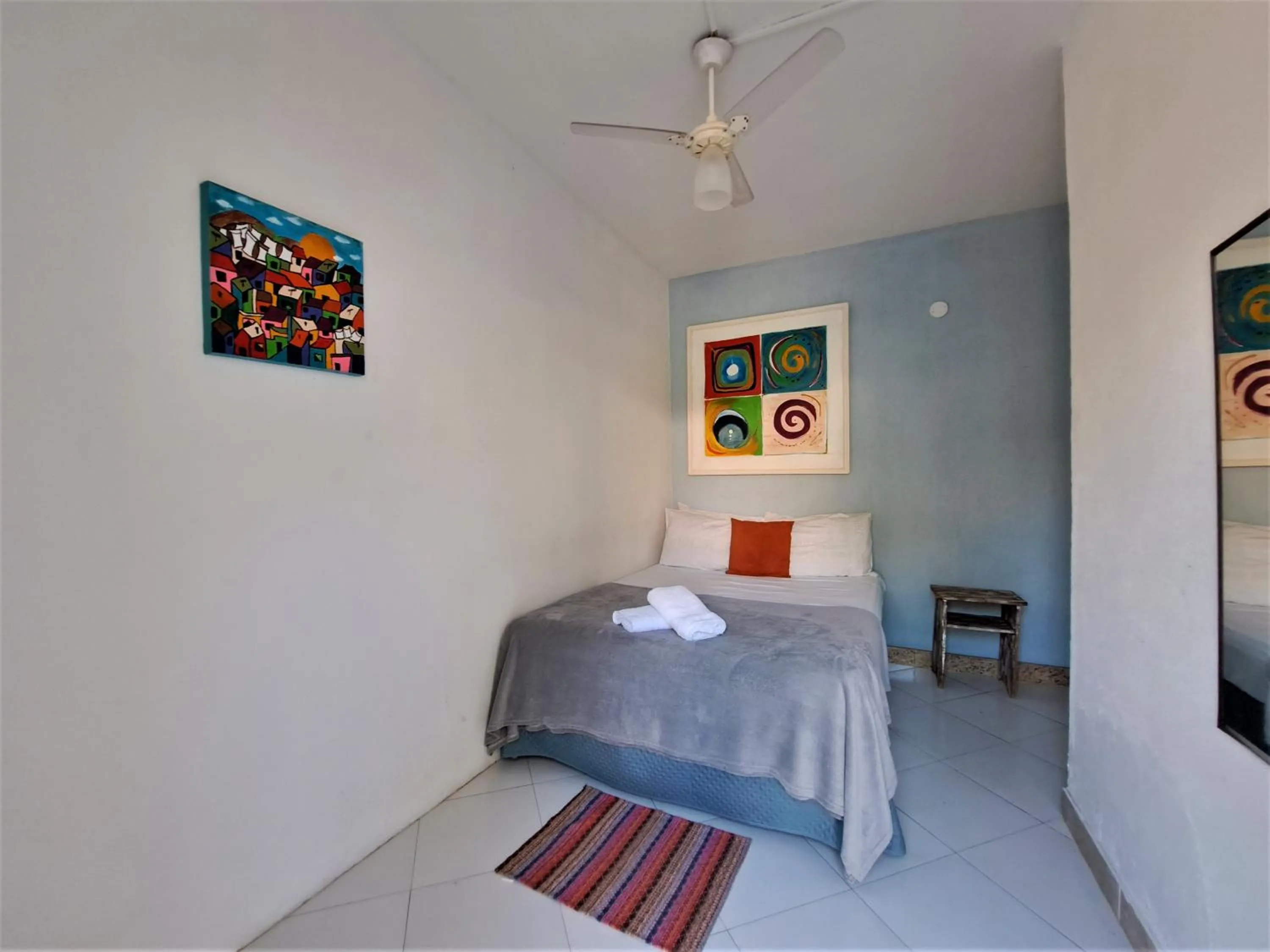 Photo of the whole room in As Palmeiras Pousada