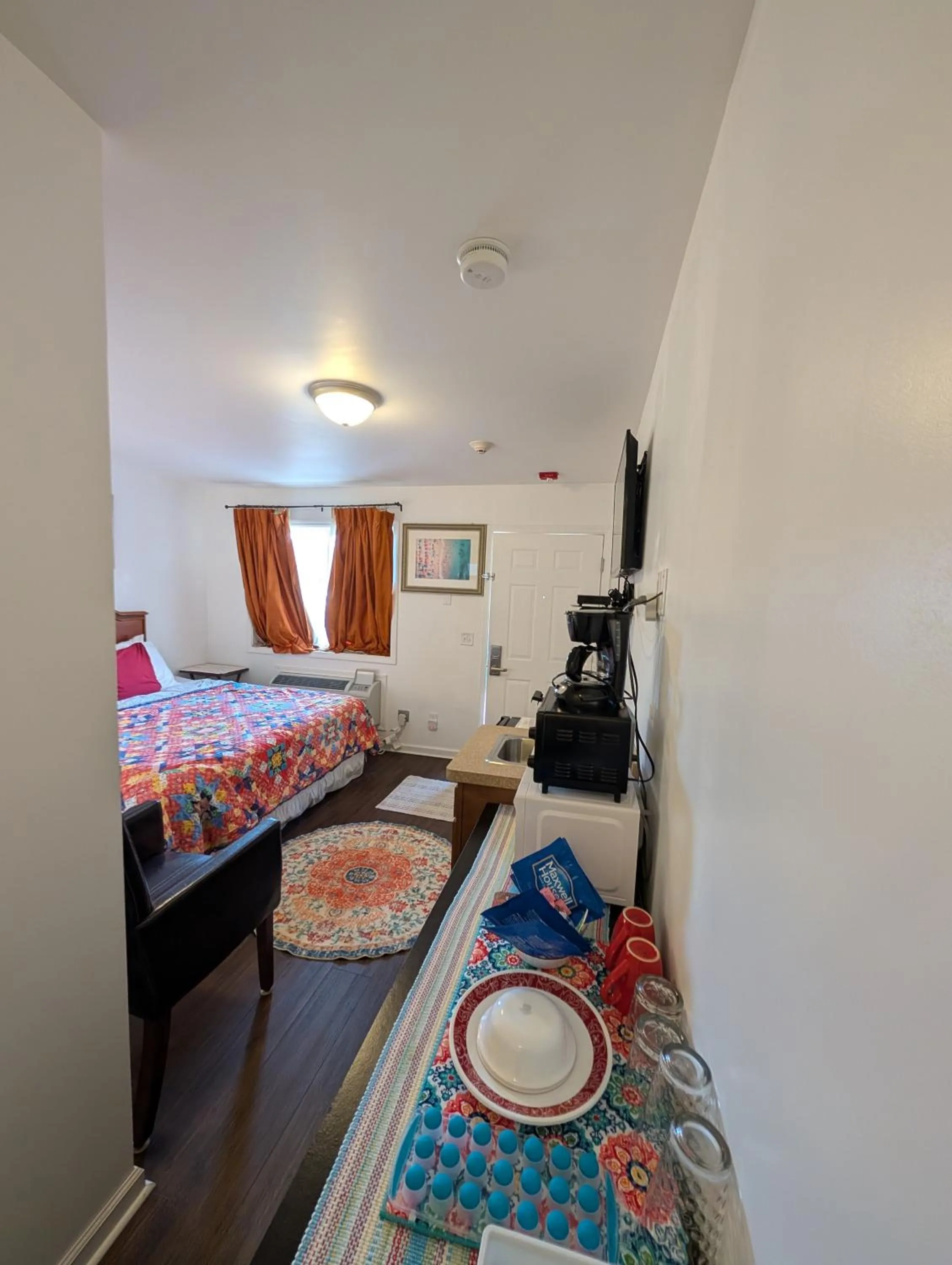 Bed in Apple Inn and Suites Cooperstown Area