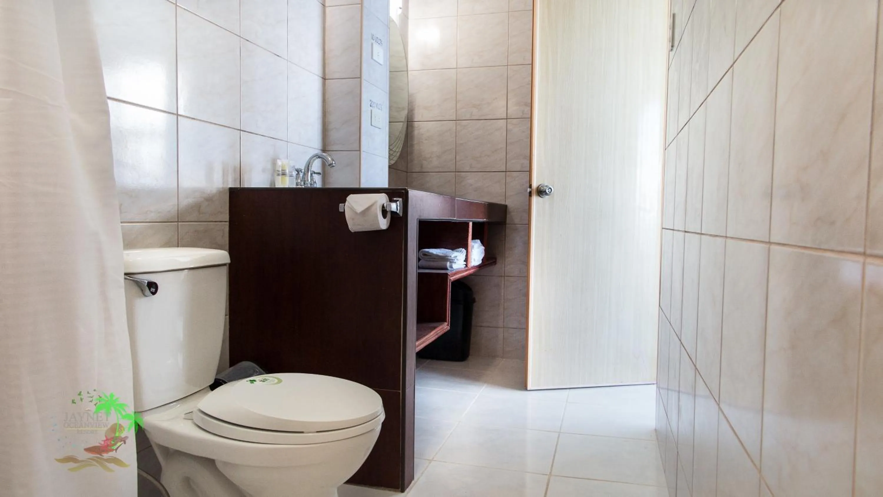 Shower in Jaynet Oceanview Resort