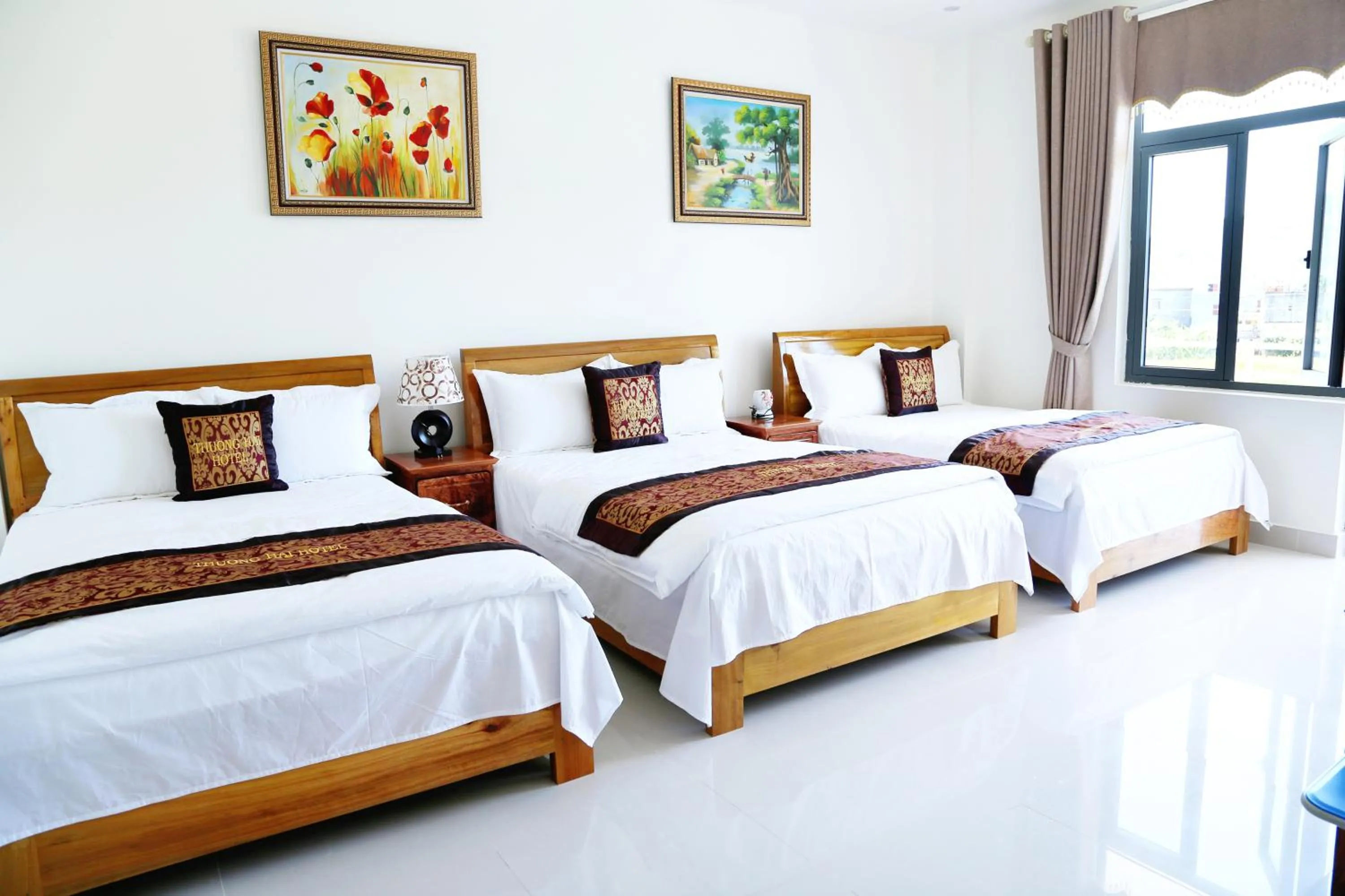 Bed in Thuong Hai Hotel