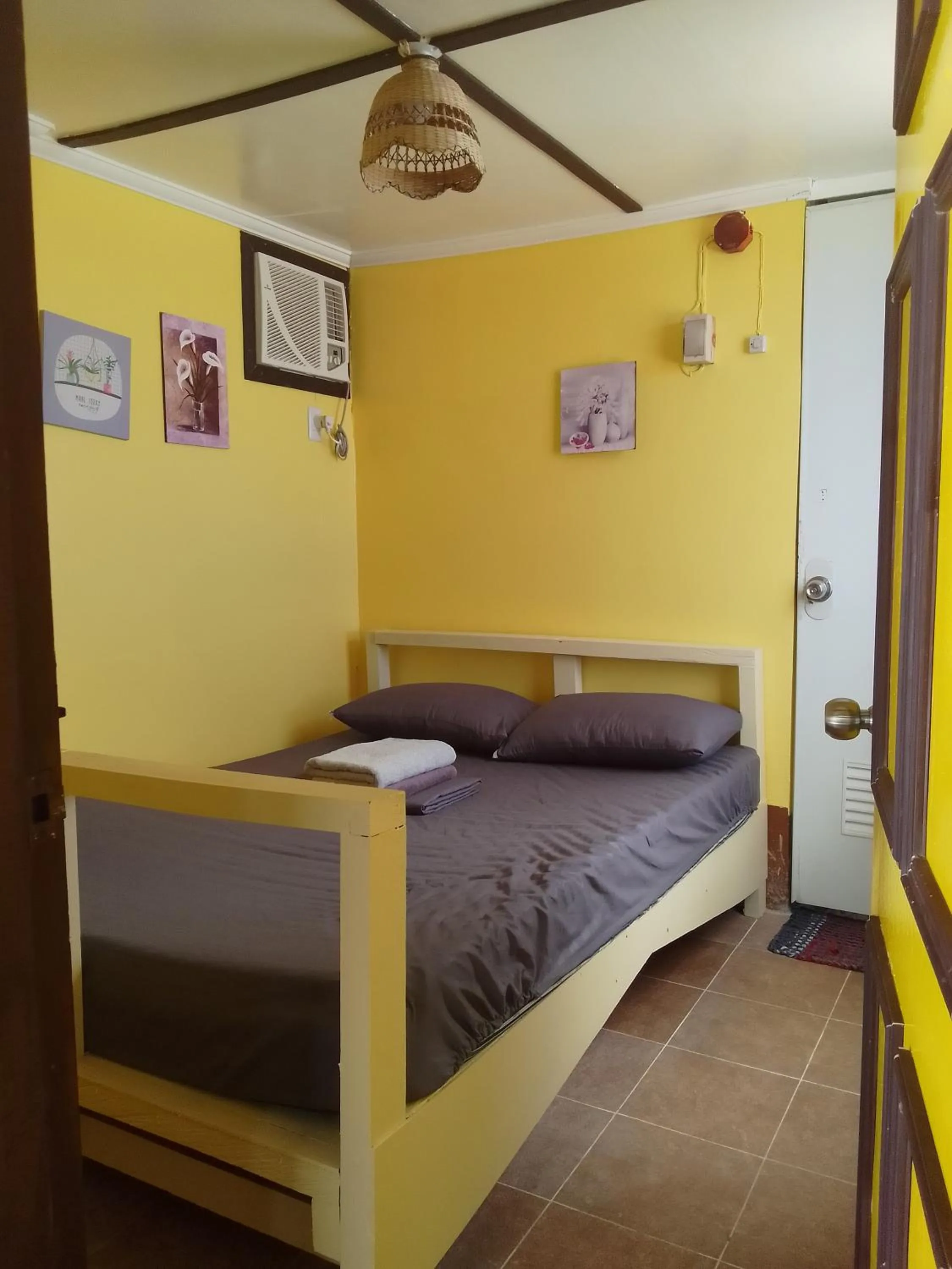 Bed in MLK Bamboo Beachhouse