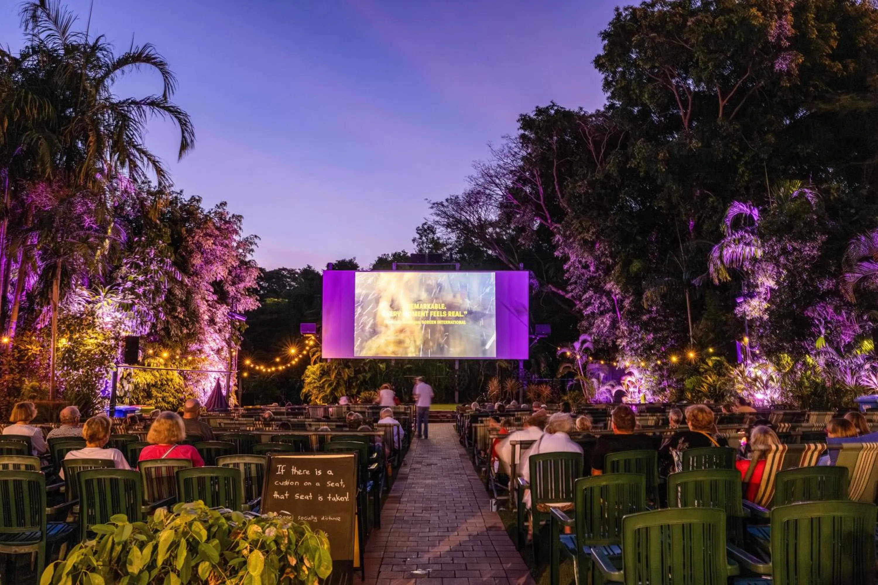Evening entertainment in Darwin FreeSpirit Resort