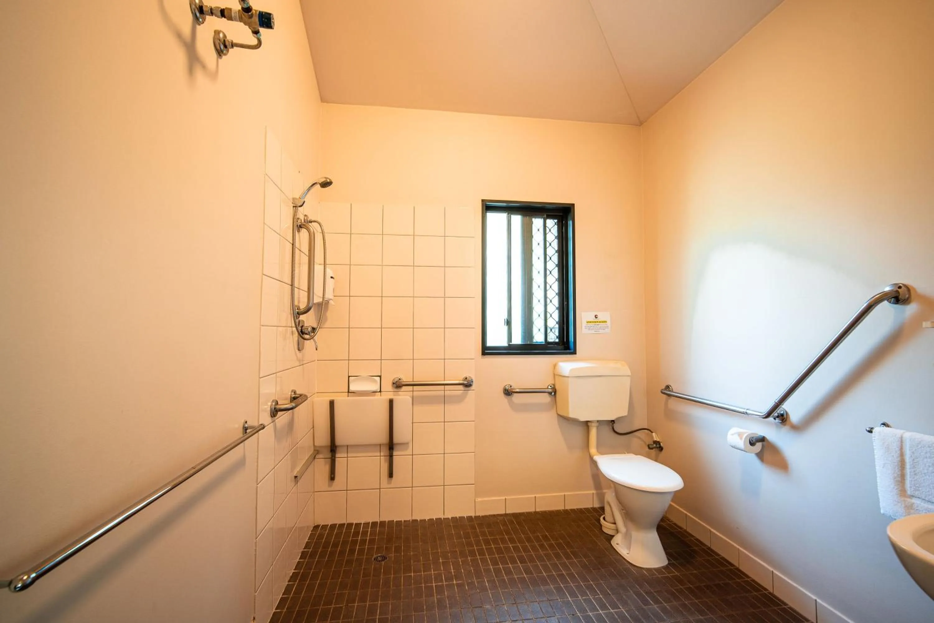 Toilet in Hidden Valley Holiday Park Darwin