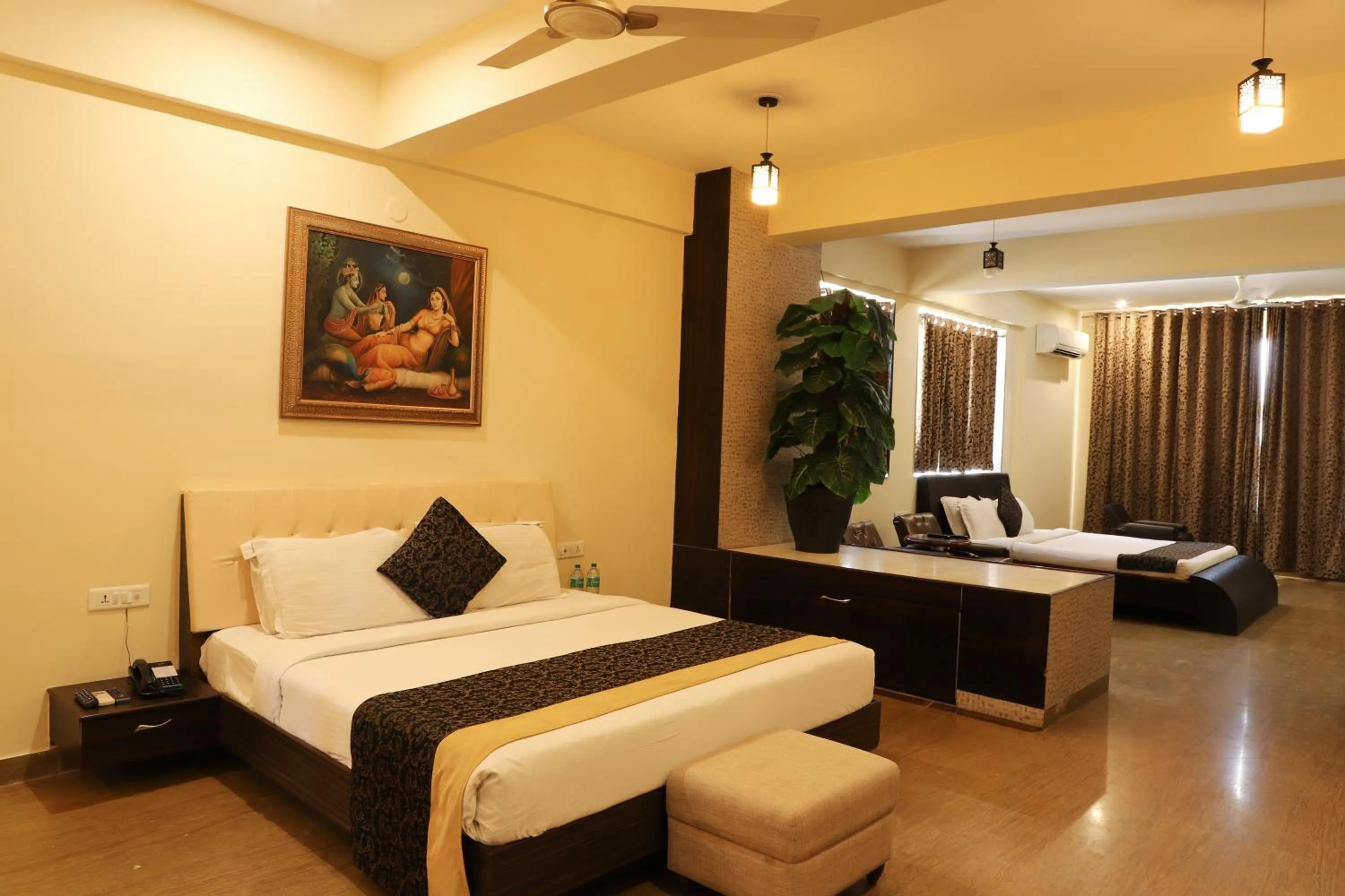 Bed in Regenta Central Mewargarh, Near Biological park