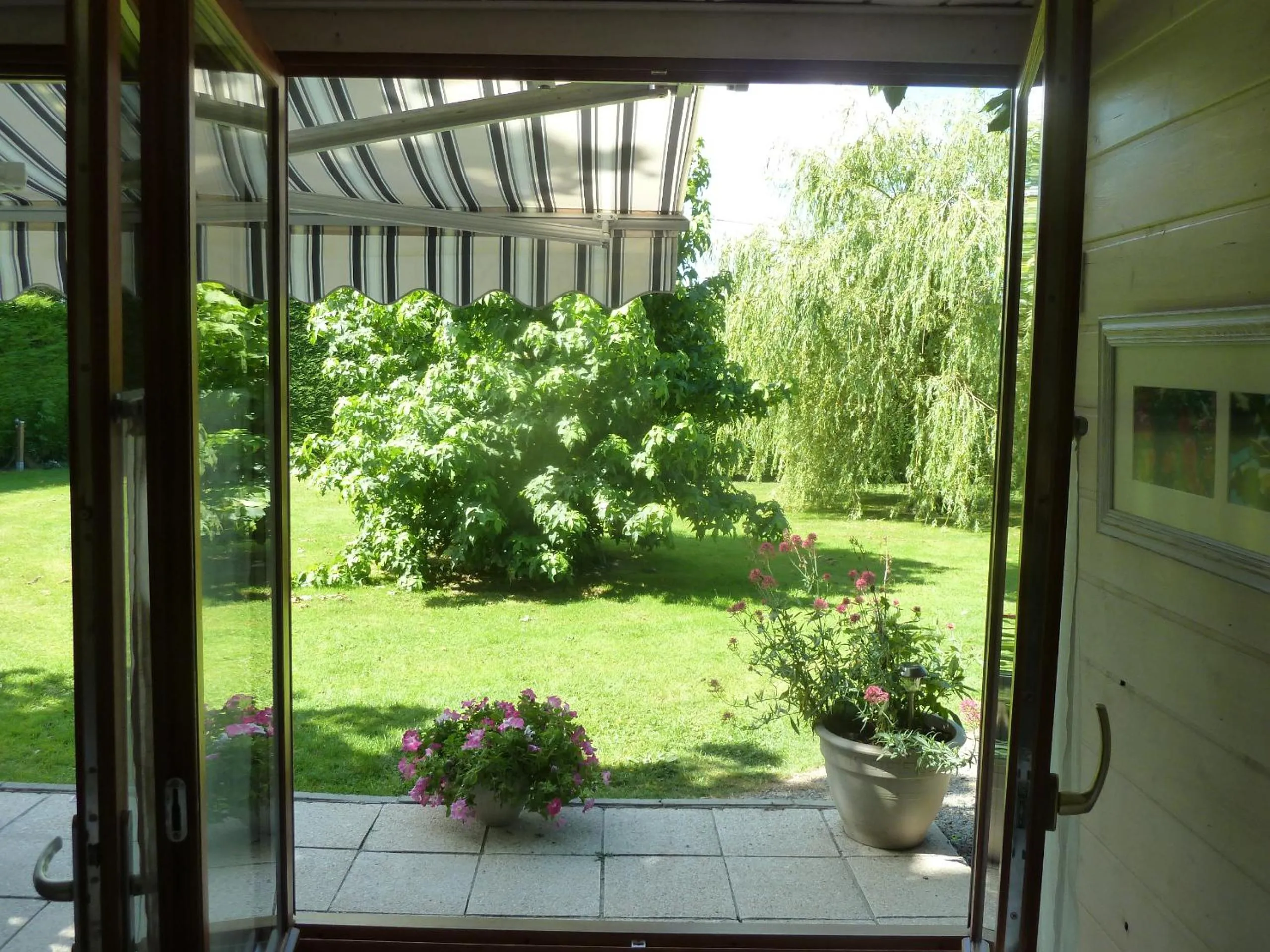 Garden view in Les Bruyères du Mont