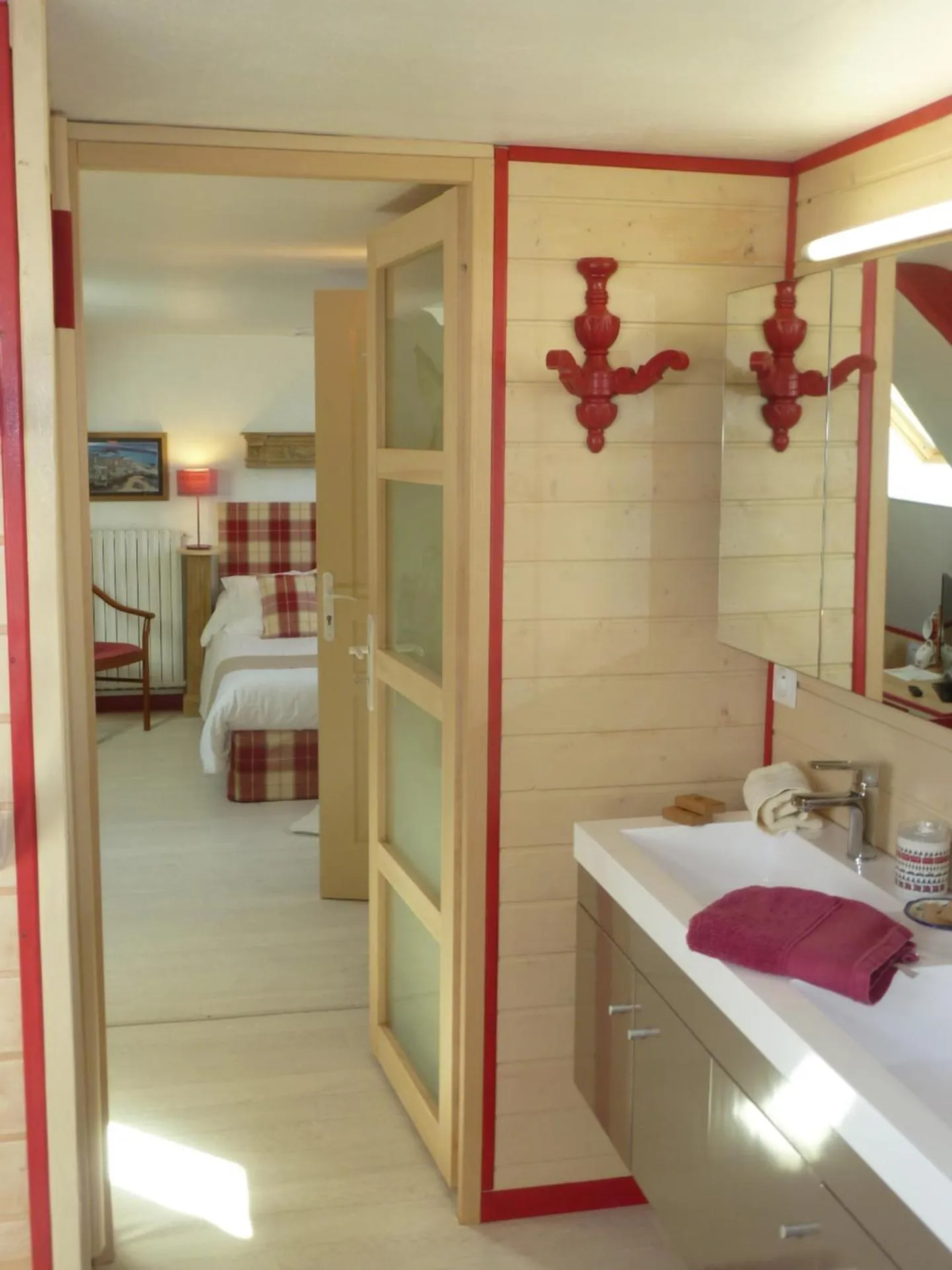 Property building, Bed in Les Bruyères du Mont