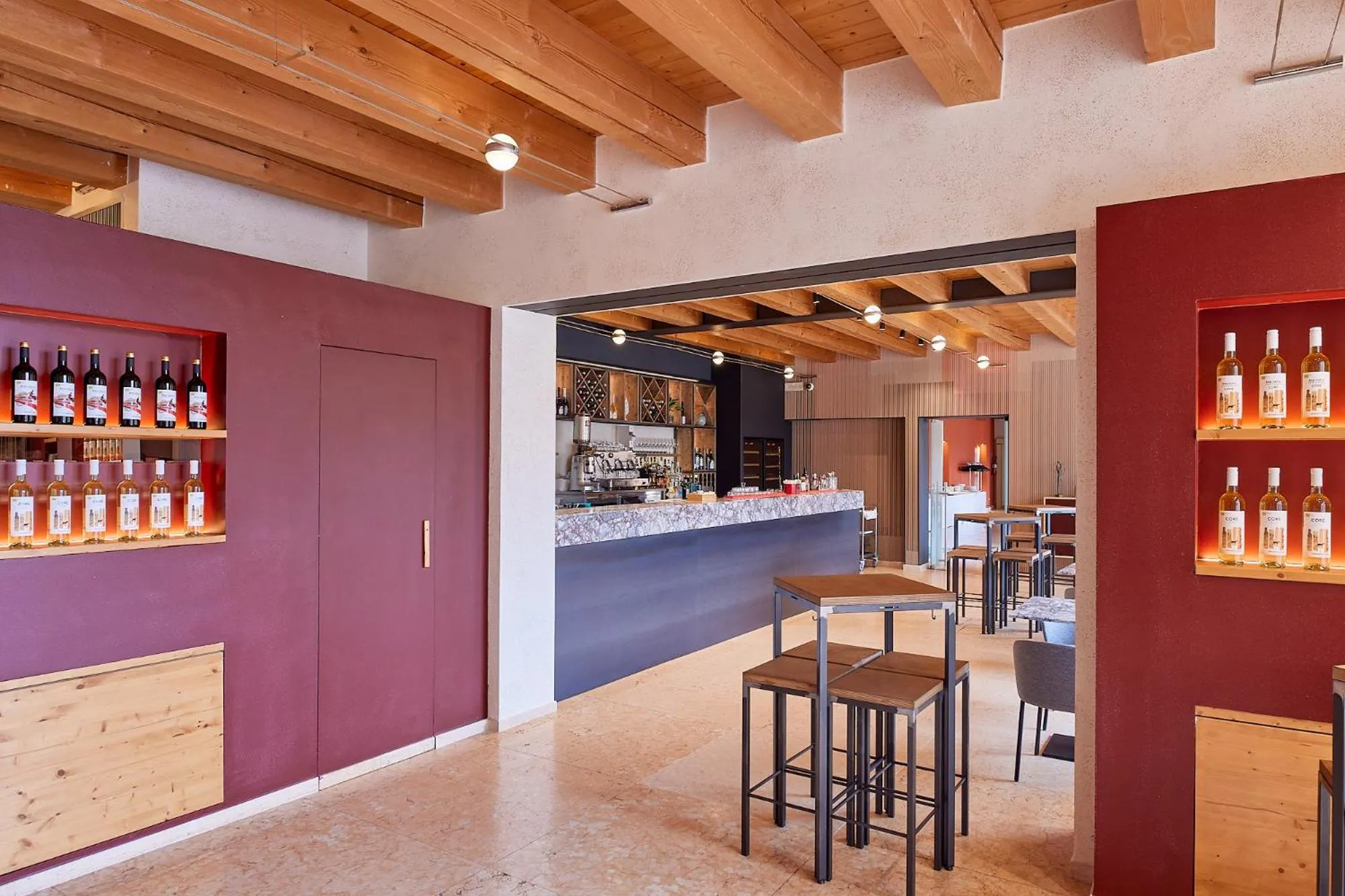 Lounge or bar in Hotel Veronesi La Torre