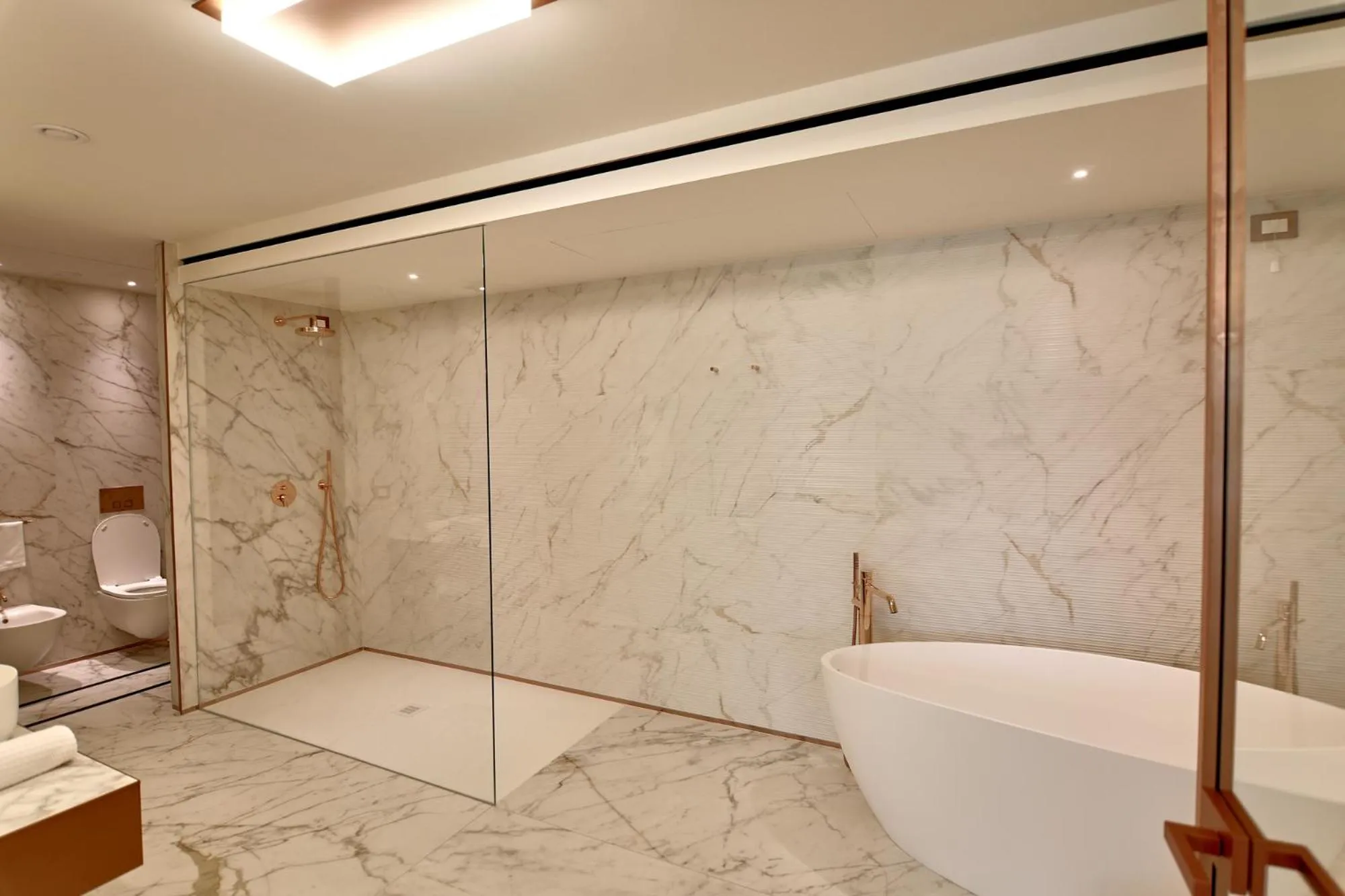 Bath in Hotel Veronesi La Torre