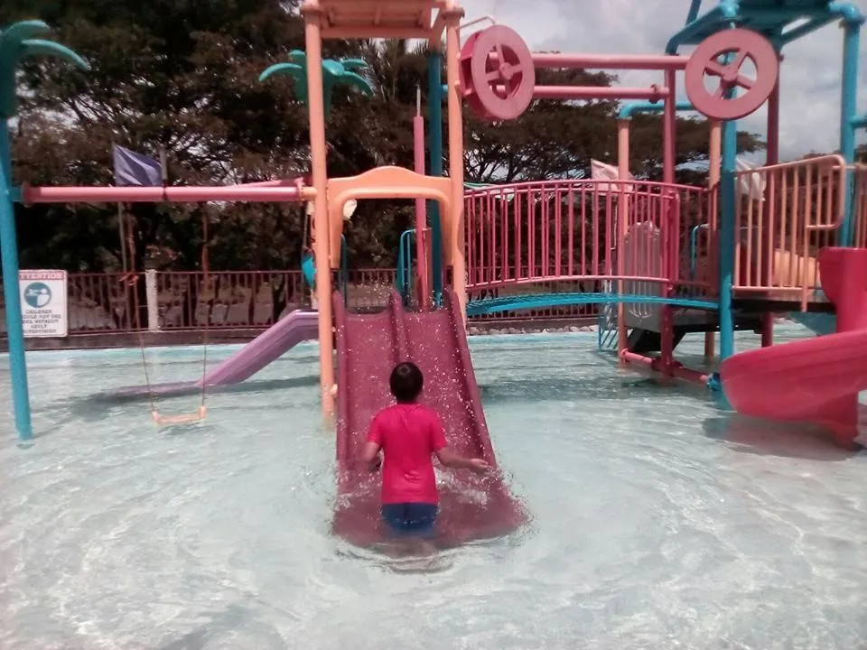 Gazebo Pools and Restaurant