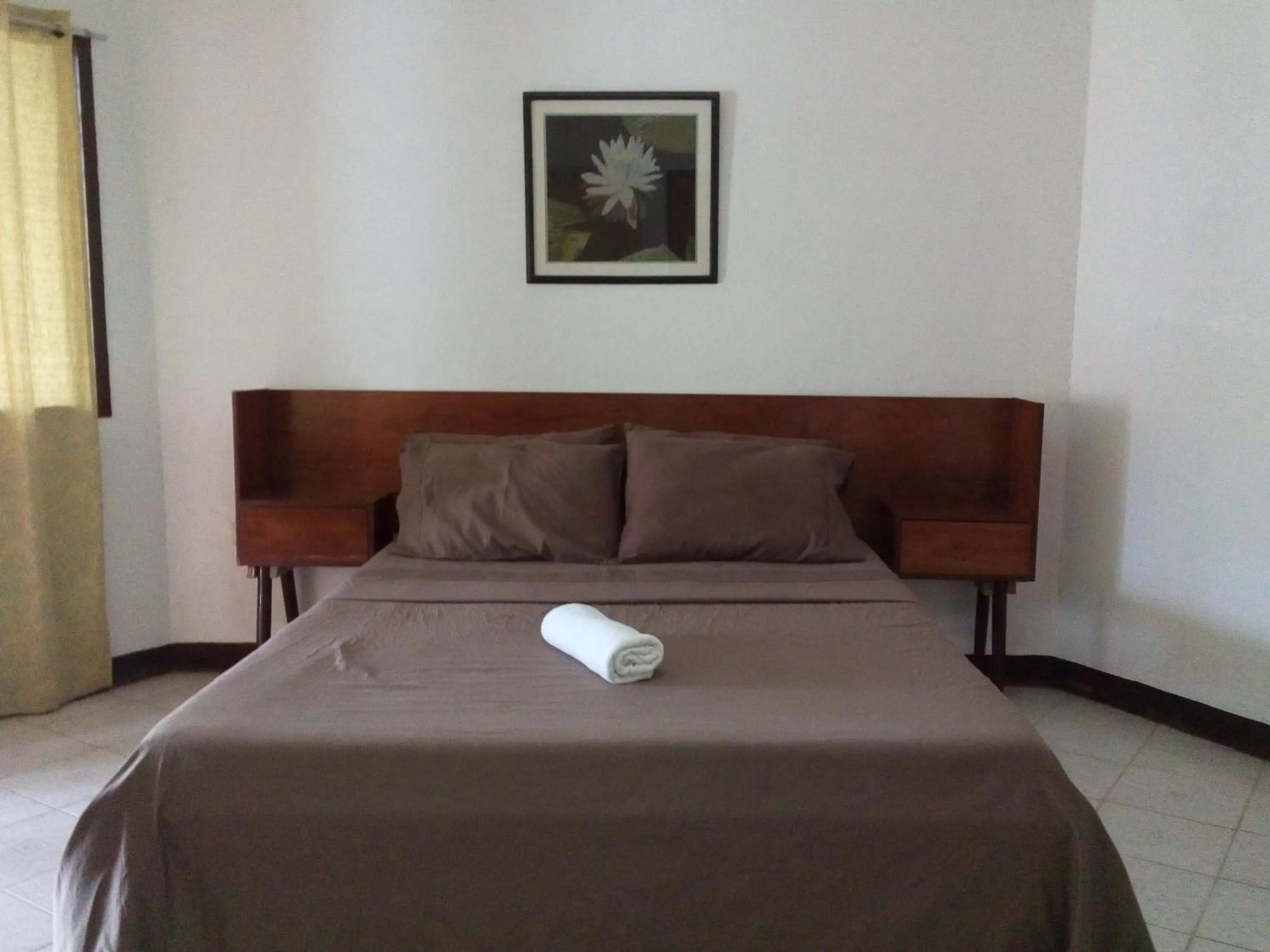 Bed in Gazebo Pools and Restaurant