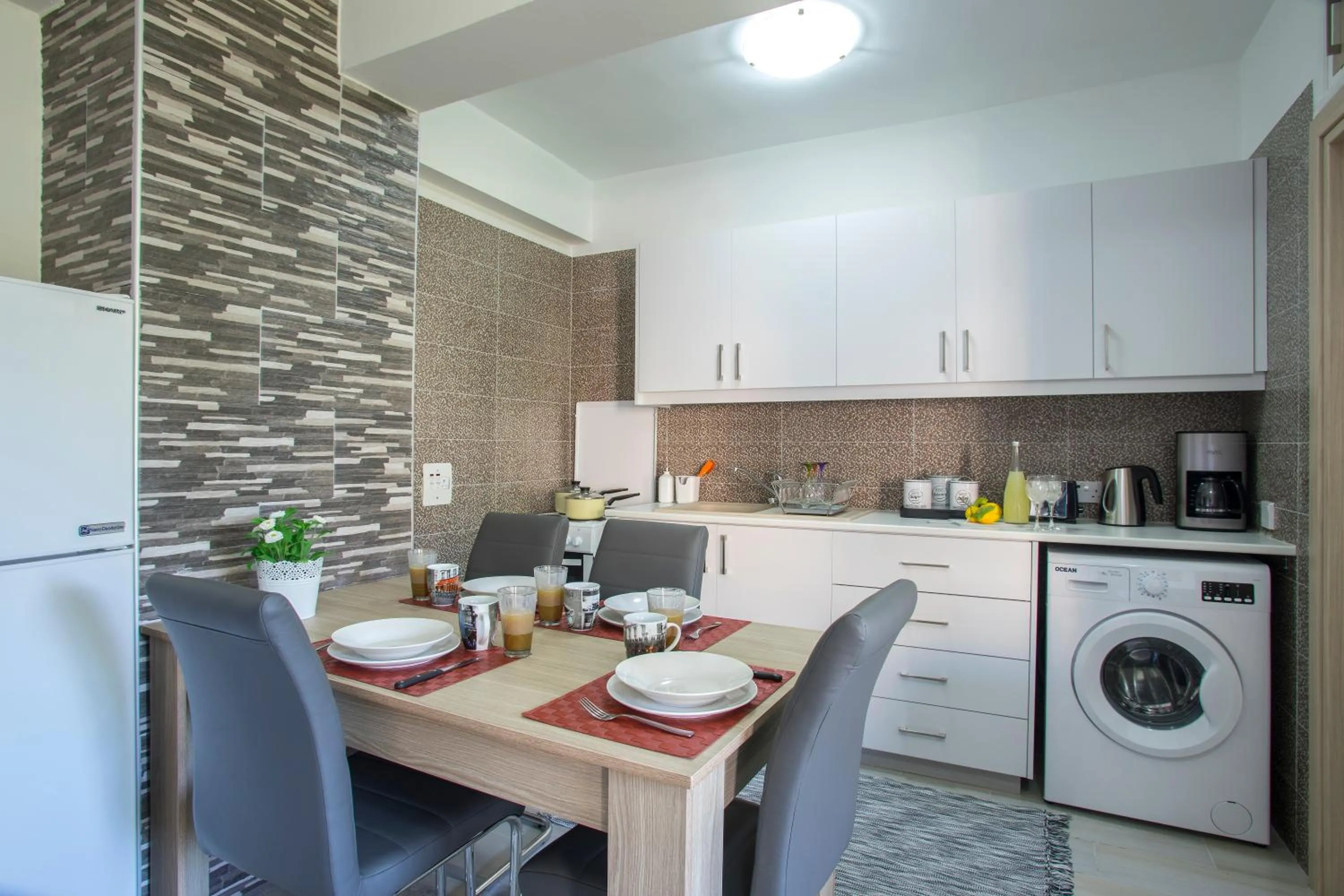 Kitchen or kitchenette in Castle Holiday Apartments